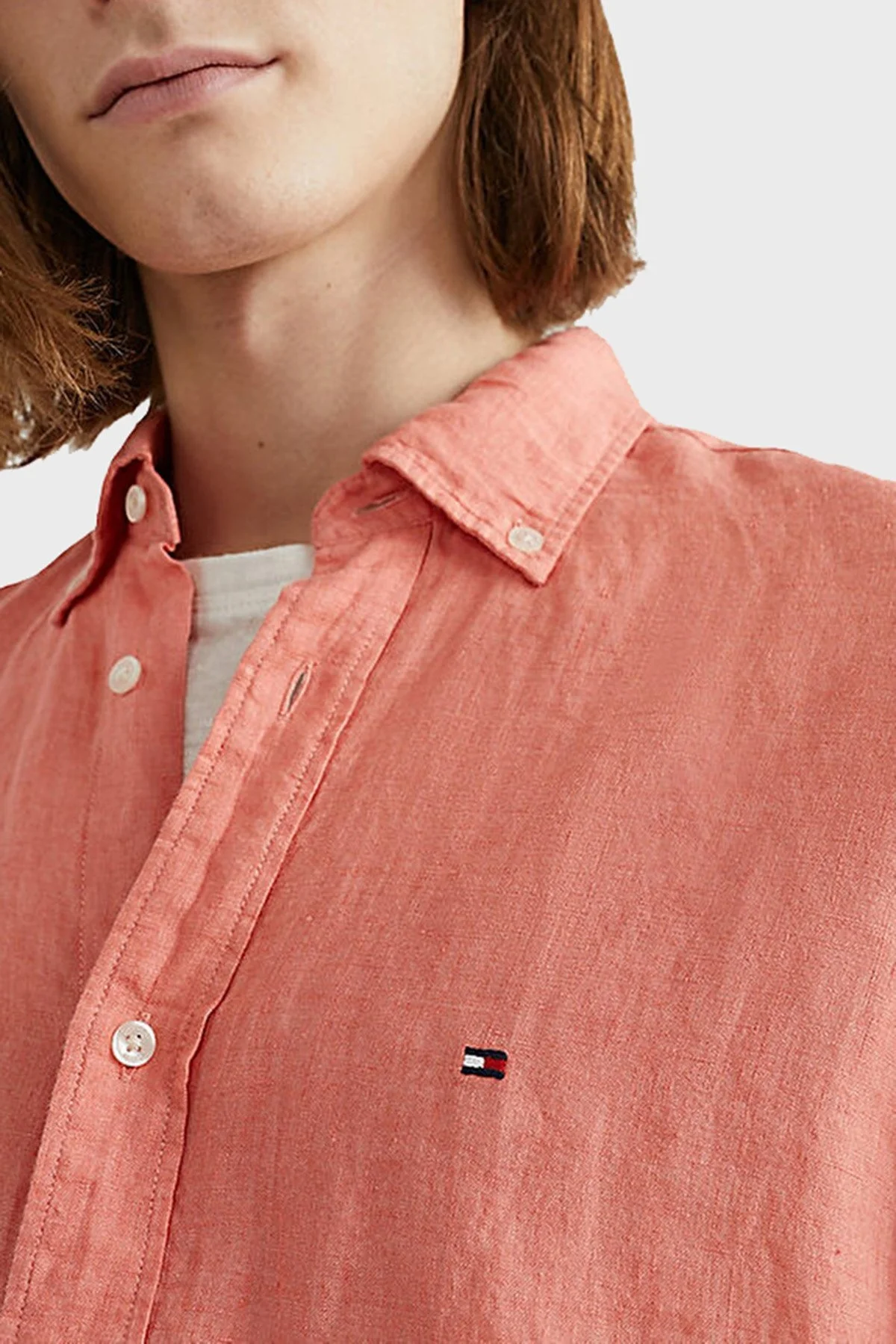 Tommy Hilfiger Logolu Düğmeli Yaka Kısa Kollu Regular Fit % 100 Keten Erkek Gömlek MW0MW30916 TKL ŞEFTALİ - 4