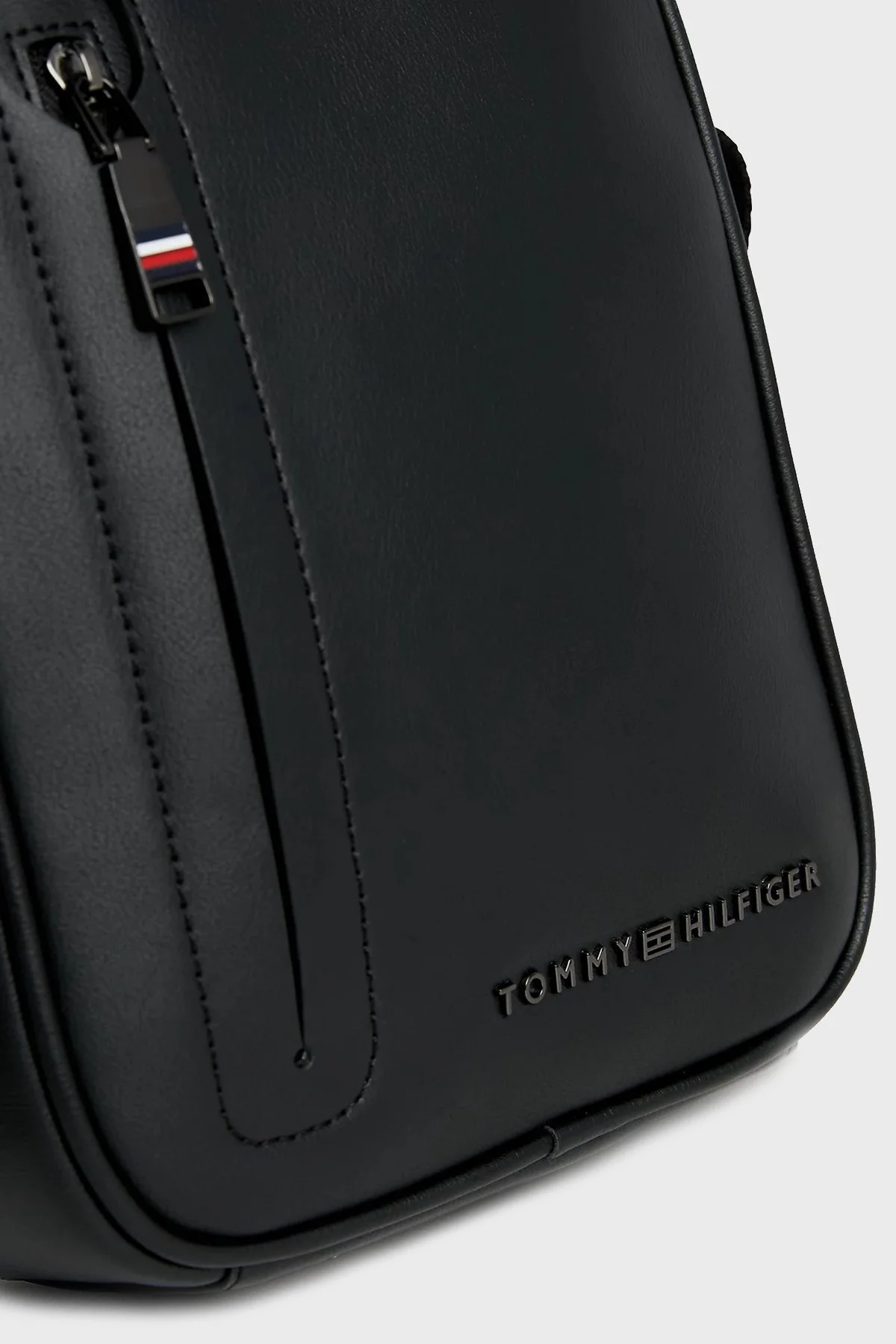 Tommy Hilfiger Logolu Erkek Çanta AM0AM12235 BDS SİYAH - 3