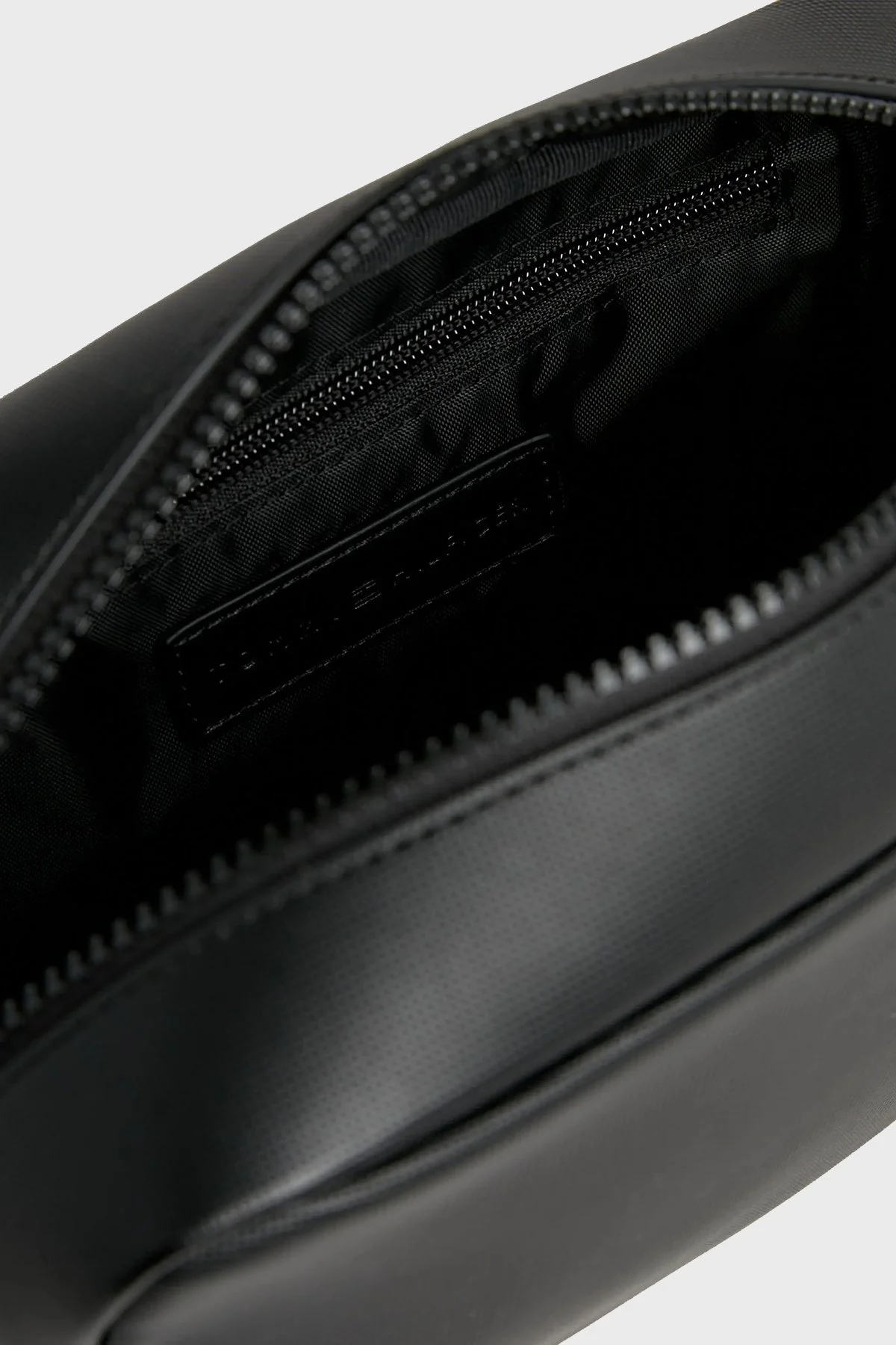 Tommy Hilfiger Logolu Erkek Cüzdan AM0AM11839 BDS SİYAH - 4
