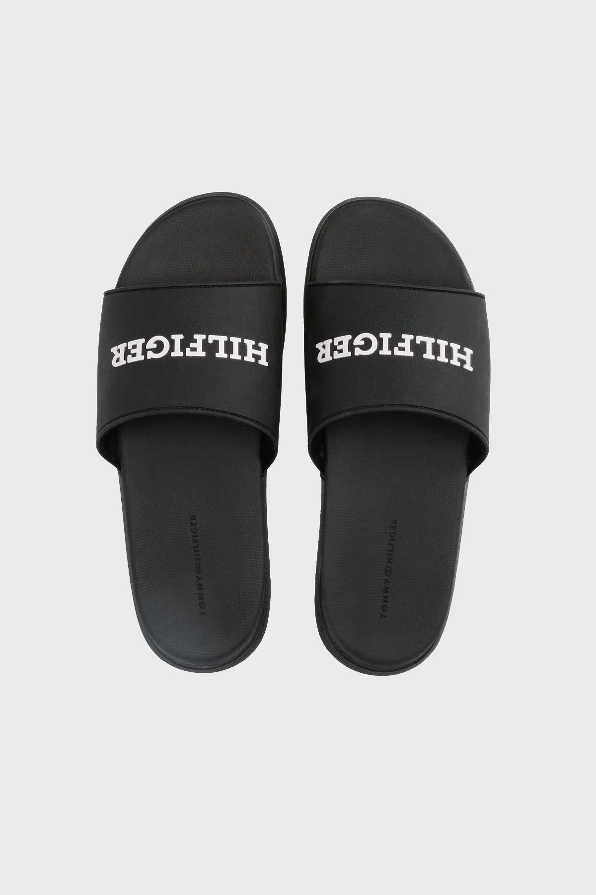 Tommy Hilfiger Logolu Erkek Terlik FM0FM05430 BDS SİYAH - 10