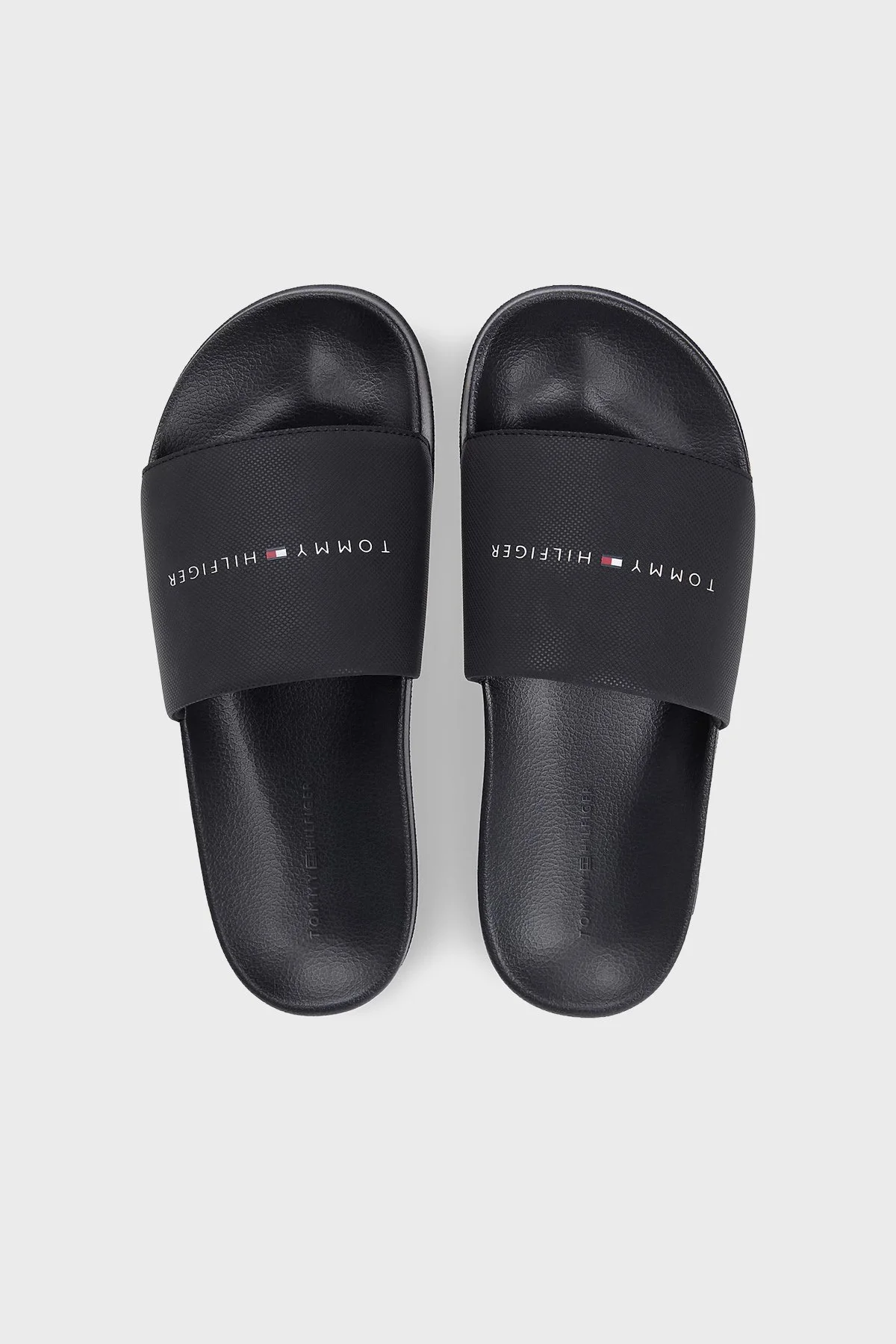 Tommy Hilfiger Logolu Erkek Terlik FM0FM05799 BDS SİYAH - 4