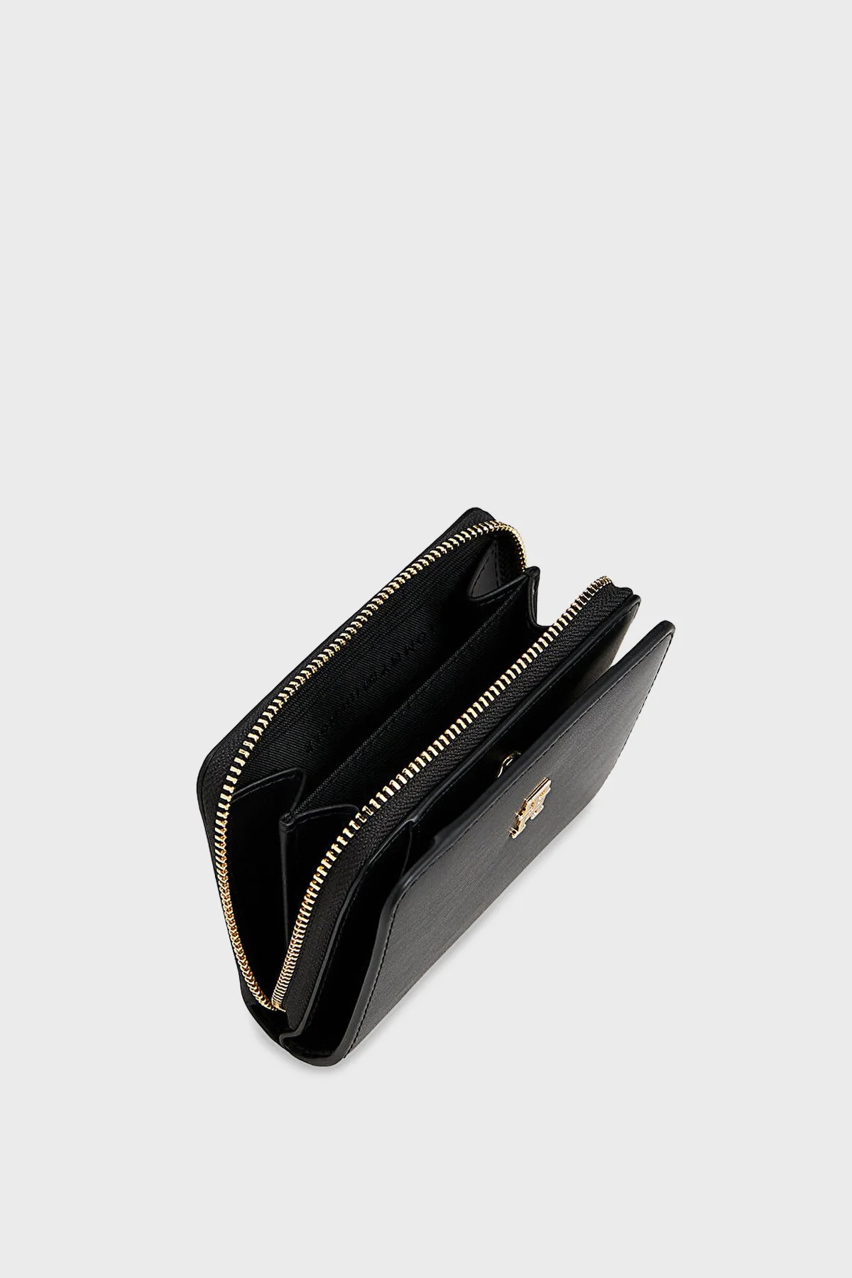 Tommy Hilfiger Logolu Fermuar ve Çıtçıt Düğmeli Bayan Cüzdan AW0AW17742 BDS SİYAH - 4