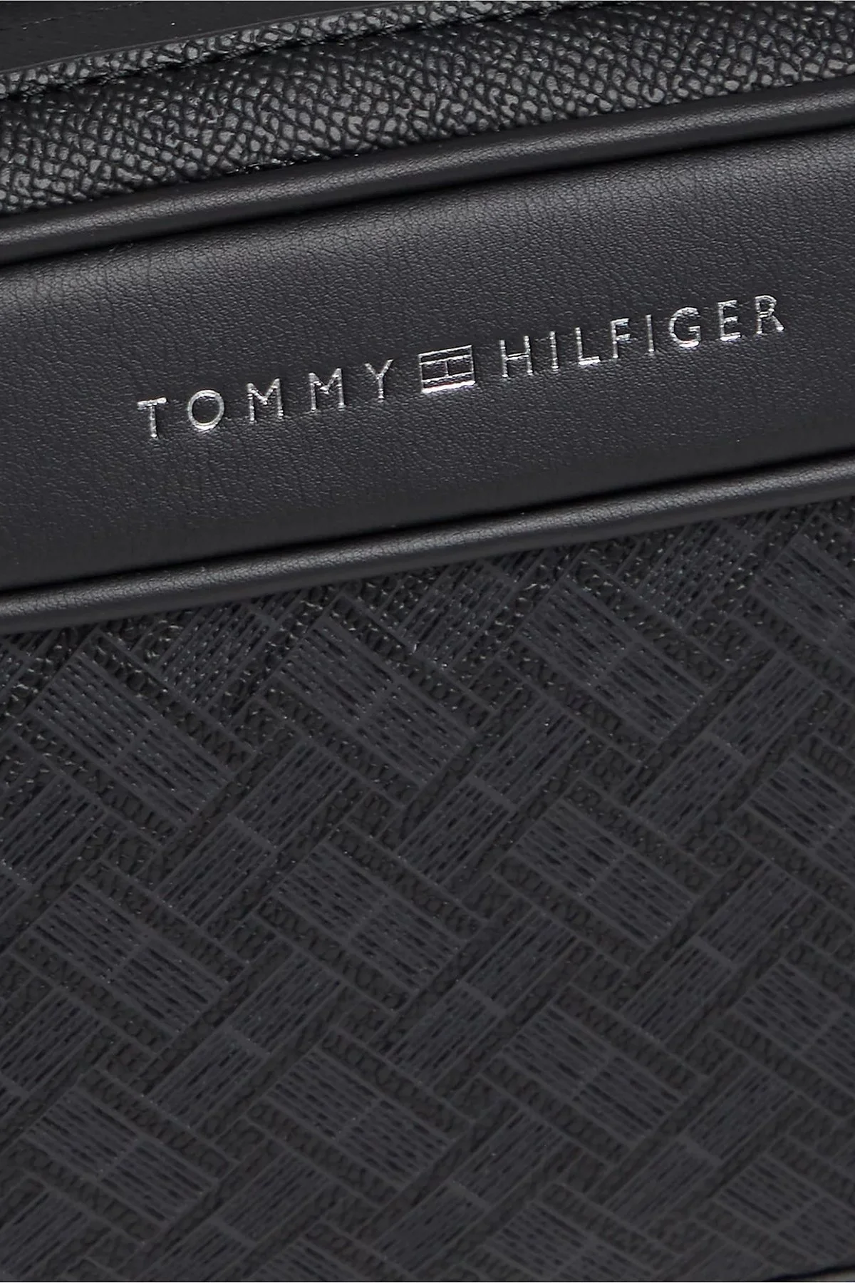 Tommy Hilfiger Logolu Fermuarlı Aksesuar Erkek Çanta AM0AM14828 BDS Siyah - 4