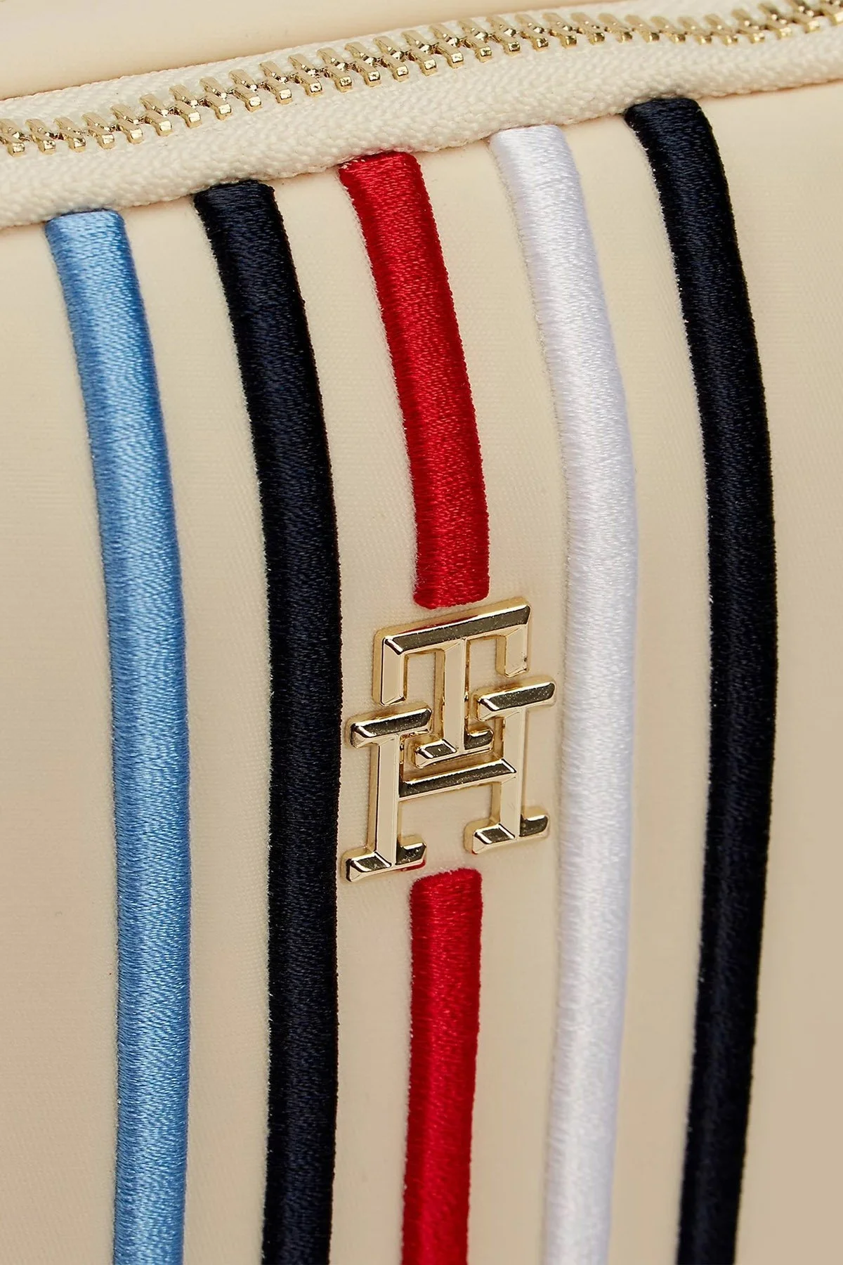 Tommy Hilfiger Logolu Fermuarlı Ayarlanabliir Omuz Askılı Bayan Çanta AW0AW15985 AEF BEJ - 3