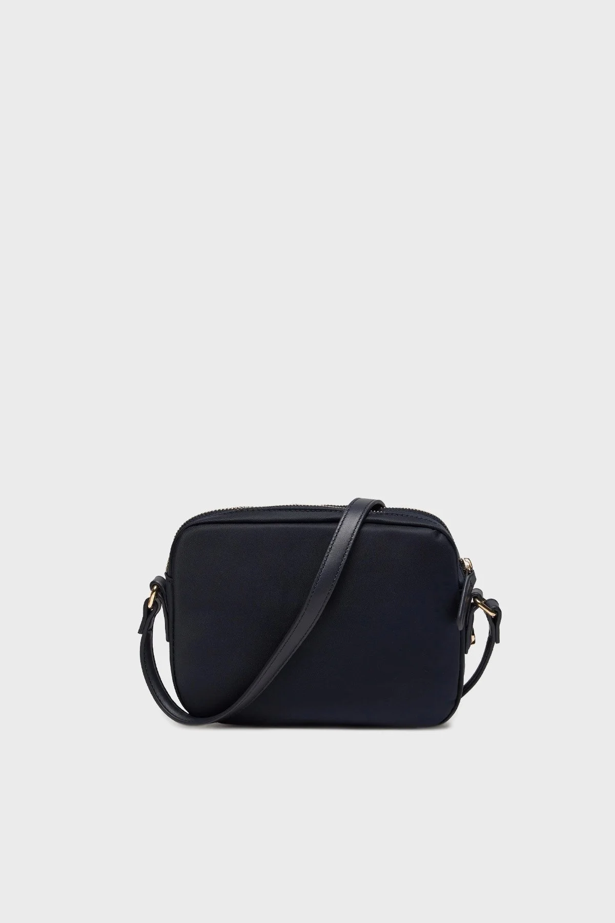 Tommy Hilfiger Logolu Fermuarlı Ayarlanabliir Omuz Askılı Bayan Çanta AW0AW15985 DW6 LACİVERT - 4