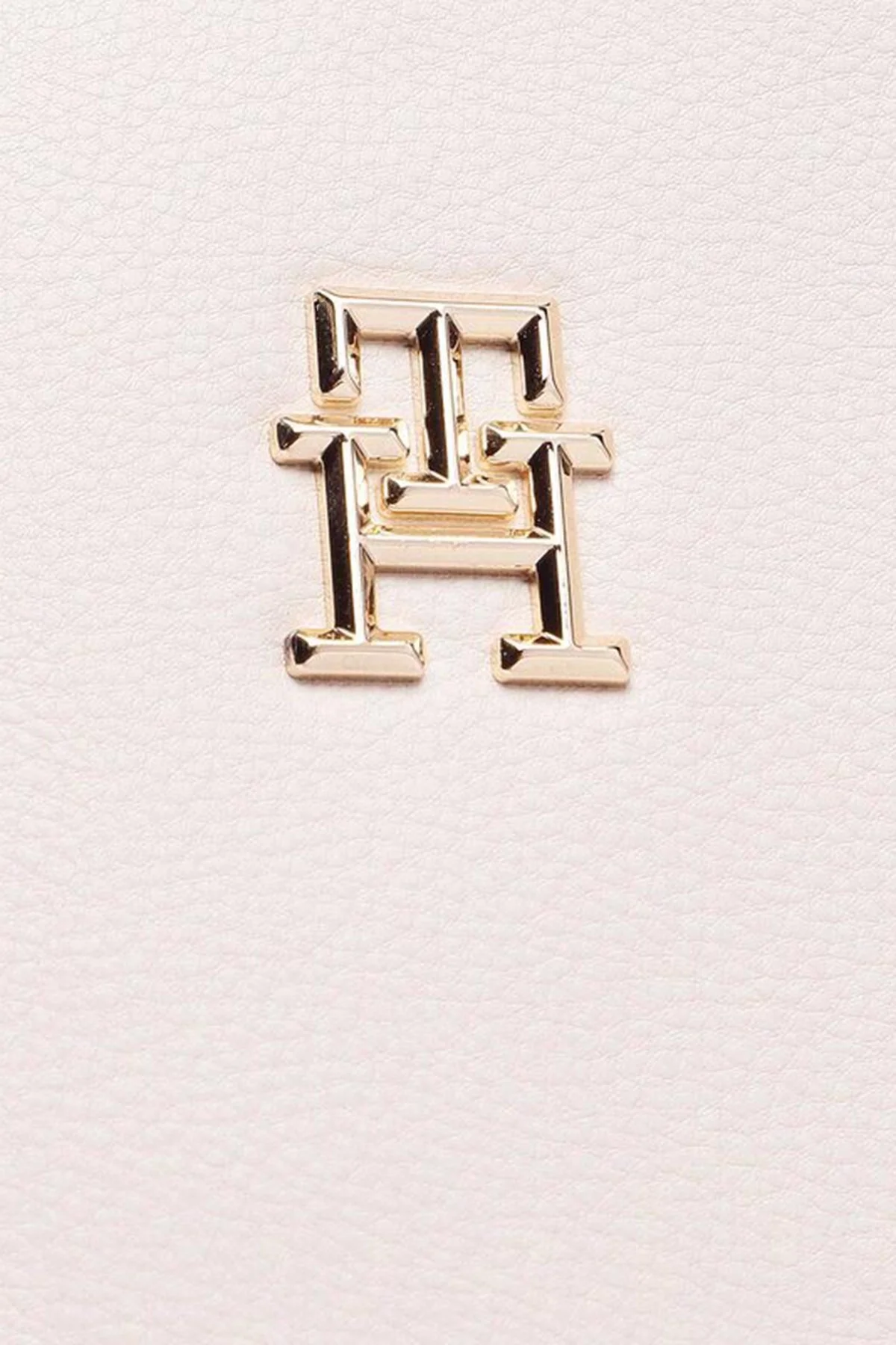 Tommy Hilfiger Logolu Fermuarlı Bayan Çanta AW0AW14379 0F4 BEJ - 2