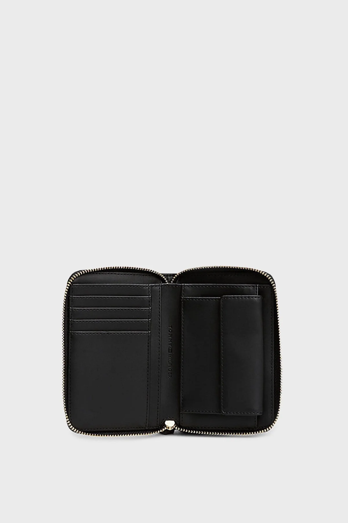 Tommy Hilfiger Logolu Fermuarlı Bayan Cüzdan AW0AW17476 BDS SİYAH - 3