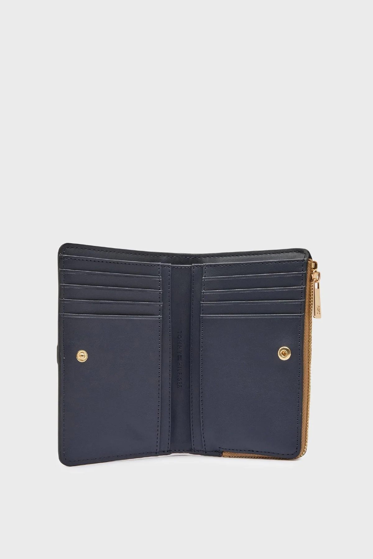Tommy Hilfiger Logolu Fermuarlı Bayan Cüzdan AW0AW17752 RBC KOYU HAKİ - 3