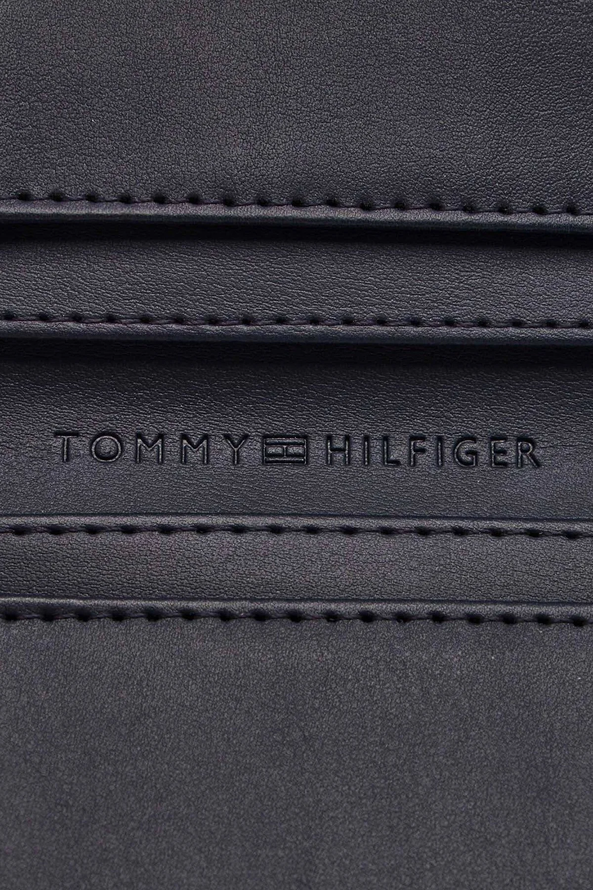 Tommy Hilfiger Logolu Fermuarlı Bayan Cüzdan AW0AW17752 RBC KOYU HAKİ - 4