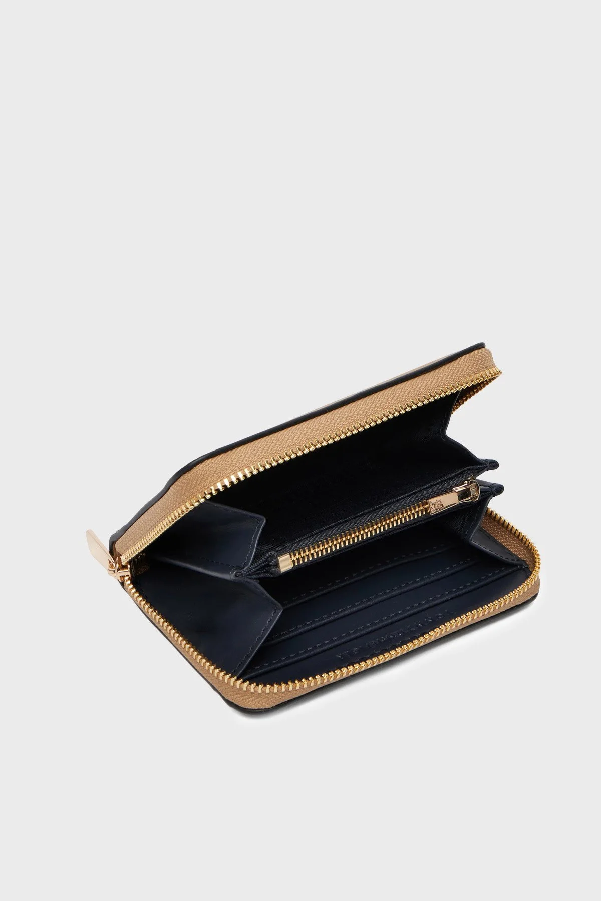 Tommy Hilfiger Logolu Fermuarlı Kadın Cüzdan AW0AW18487 RBC KOYU HAKİ - 3