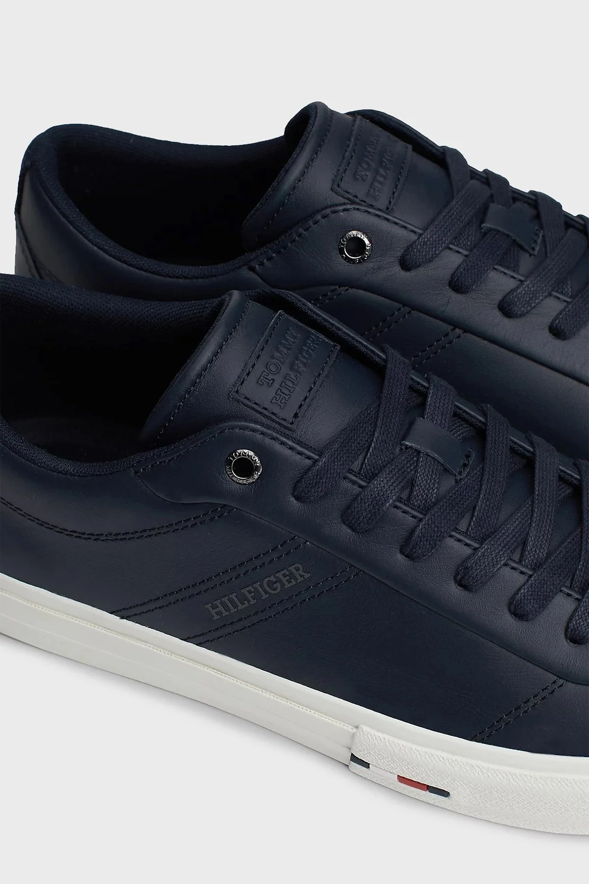 Tommy Hilfiger Logolu Hakiki Deri Senaker Erkek Ayakkabı FM0FM05201 DW5 LACİVERT - 6