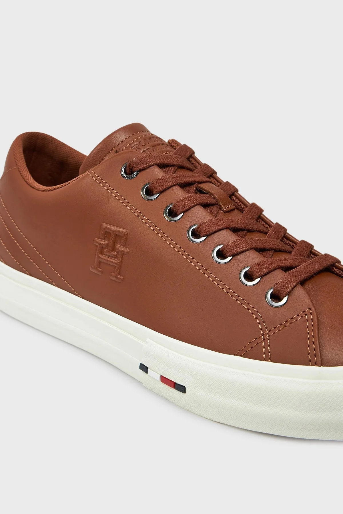 Tommy Hilfiger Logolu Hakiki Deri Sneaker Erkek Ayakkabı FM0FM05203 GVI KAHVE - 6