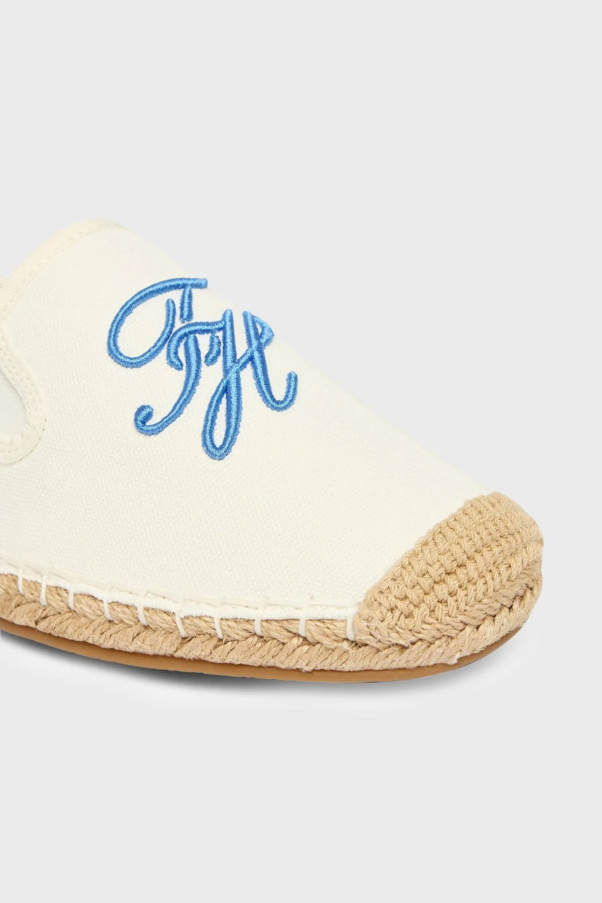 Tommy Hilfiger Logolu Nakış İşlemeli Kanvas Espadril Kadın Ayakkabı FW0FW09240 YBL Beyaz - 5