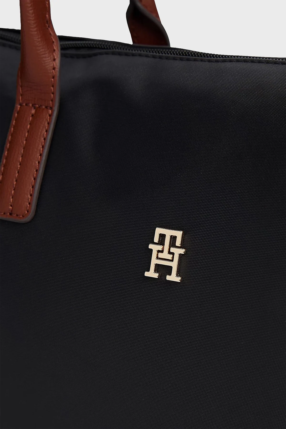 Tommy Hilfiger Logolu Omuz Askılı Tote Bayan Çanta AW0AW17711 BDS SİYAH - 4