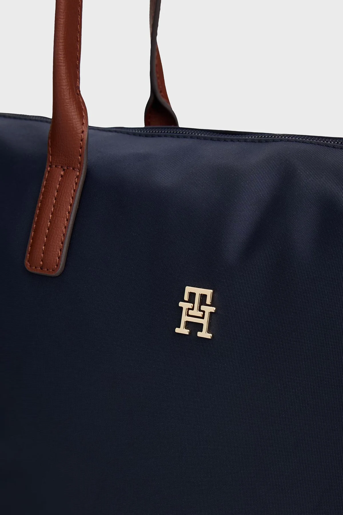 Tommy Hilfiger Logolu Omuz Askılı Tote Bayan Çanta AW0AW17711 DW6 LACİVERT - 5