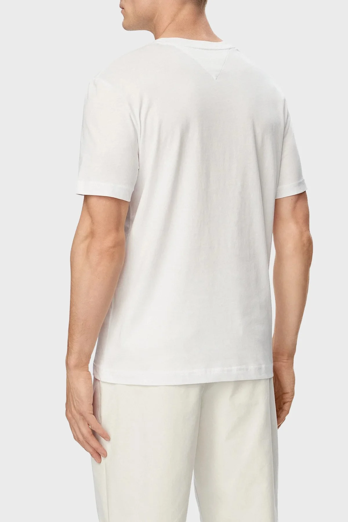 Tommy Hilfiger Logolu Pamuklu Regular Fit Bisiklet Yaka Erkek T Shirt MW0MW44359 YBR Beyaz - 3