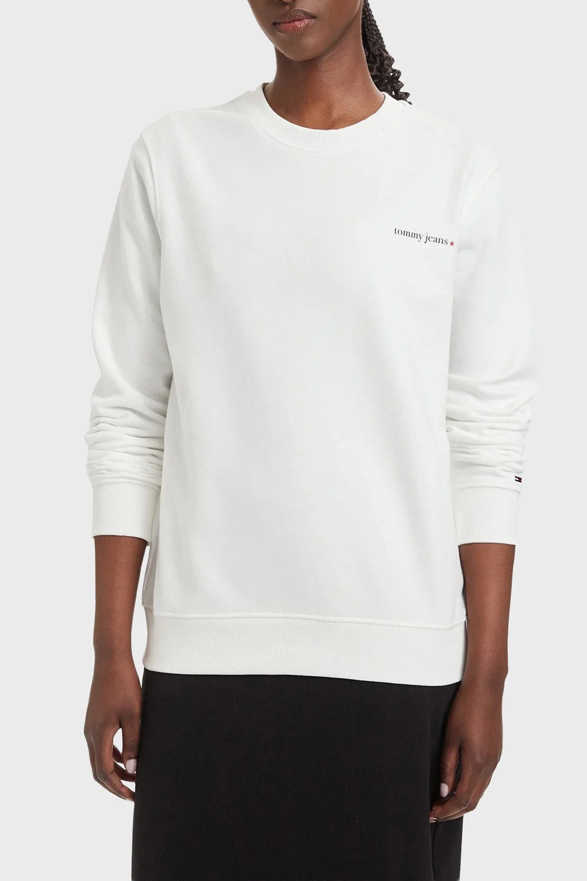 Tommy Hilfiger Logolu Pamuklu Regular Fit Bisiklet Yaka Kadın Sweat DW0DW22829 YBL Beyaz - 1