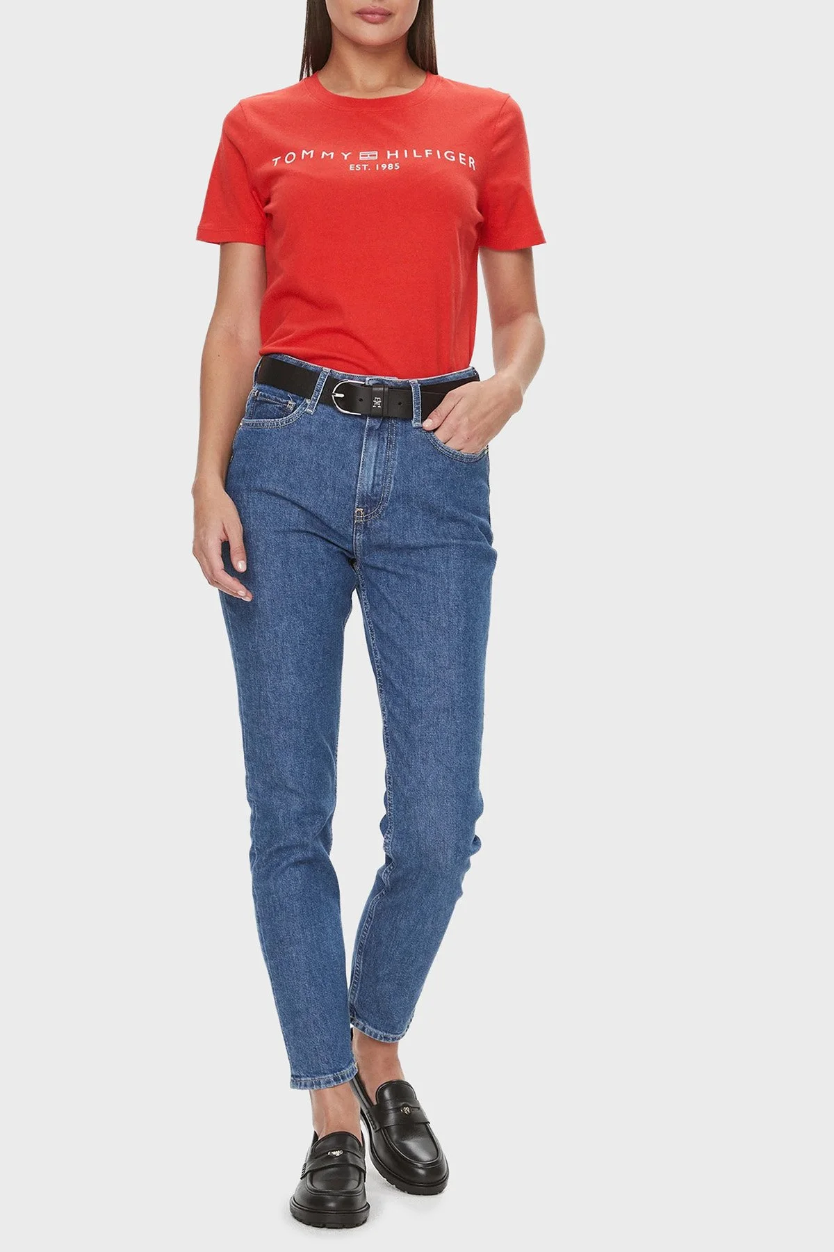 Tommy Hilfiger Logolu Pamuklu Regular Fit Bisiklet Yaka Kadın T Shirt WW0WW40276 SNE KIRMIZI - 2