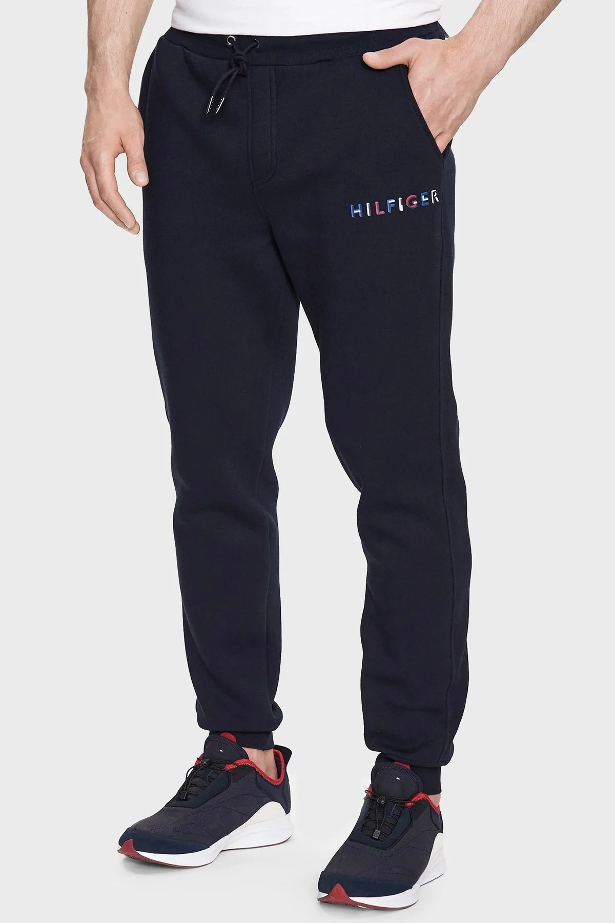 Tommy Hilfiger Logolu Pamuklu Regular Fit Erkek Eşofman Altı MW0MW31481 DW5 LACİVERT - 1