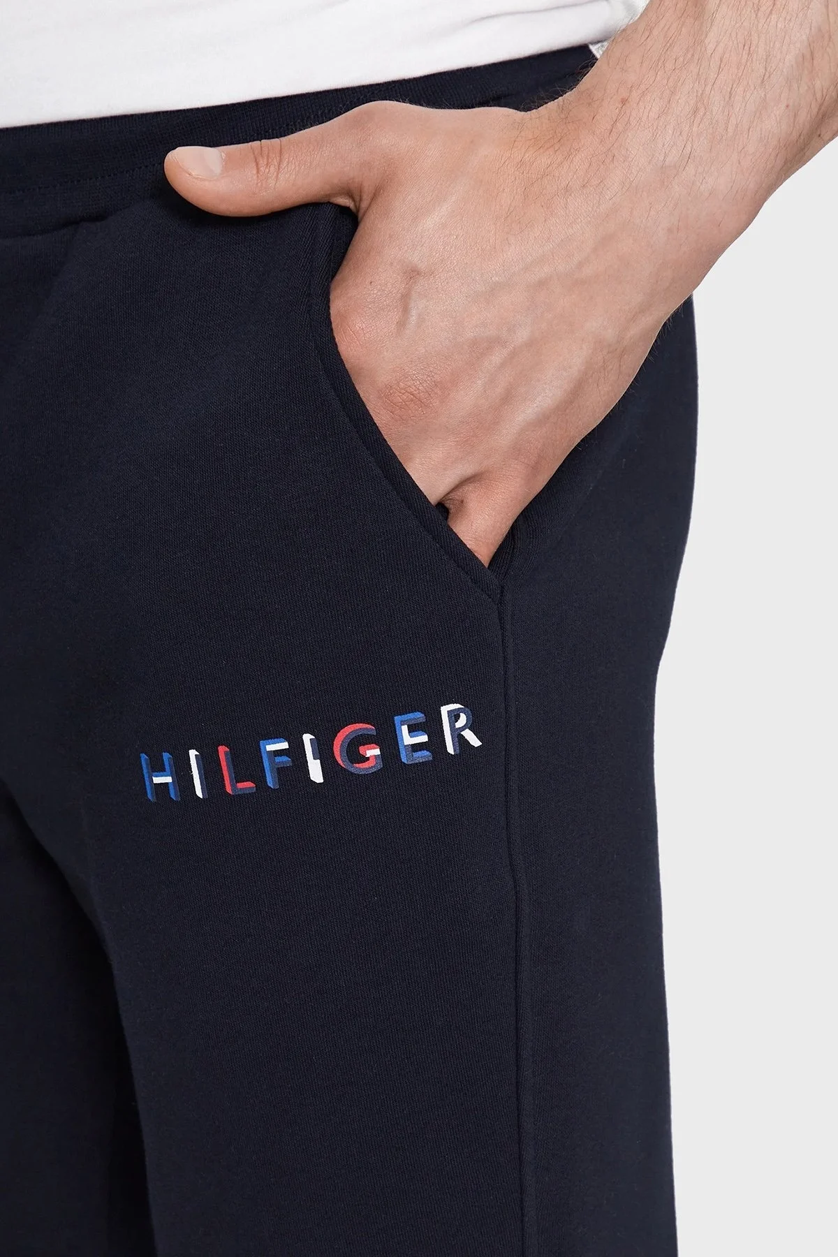 Tommy Hilfiger Logolu Pamuklu Regular Fit Erkek Eşofman Altı MW0MW31481 DW5 LACİVERT - 4