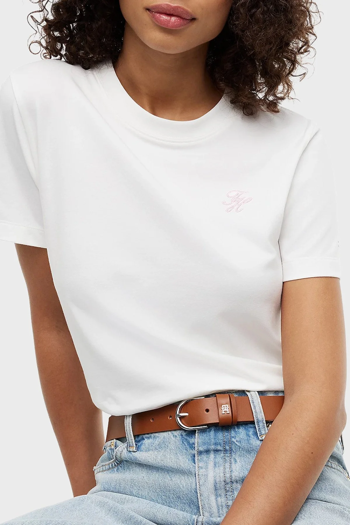 Tommy Hilfiger Logolu Regular Fit Bisiklet Yaka Kadın T Shirt WW0WW49941 YBL Beyaz - 3
