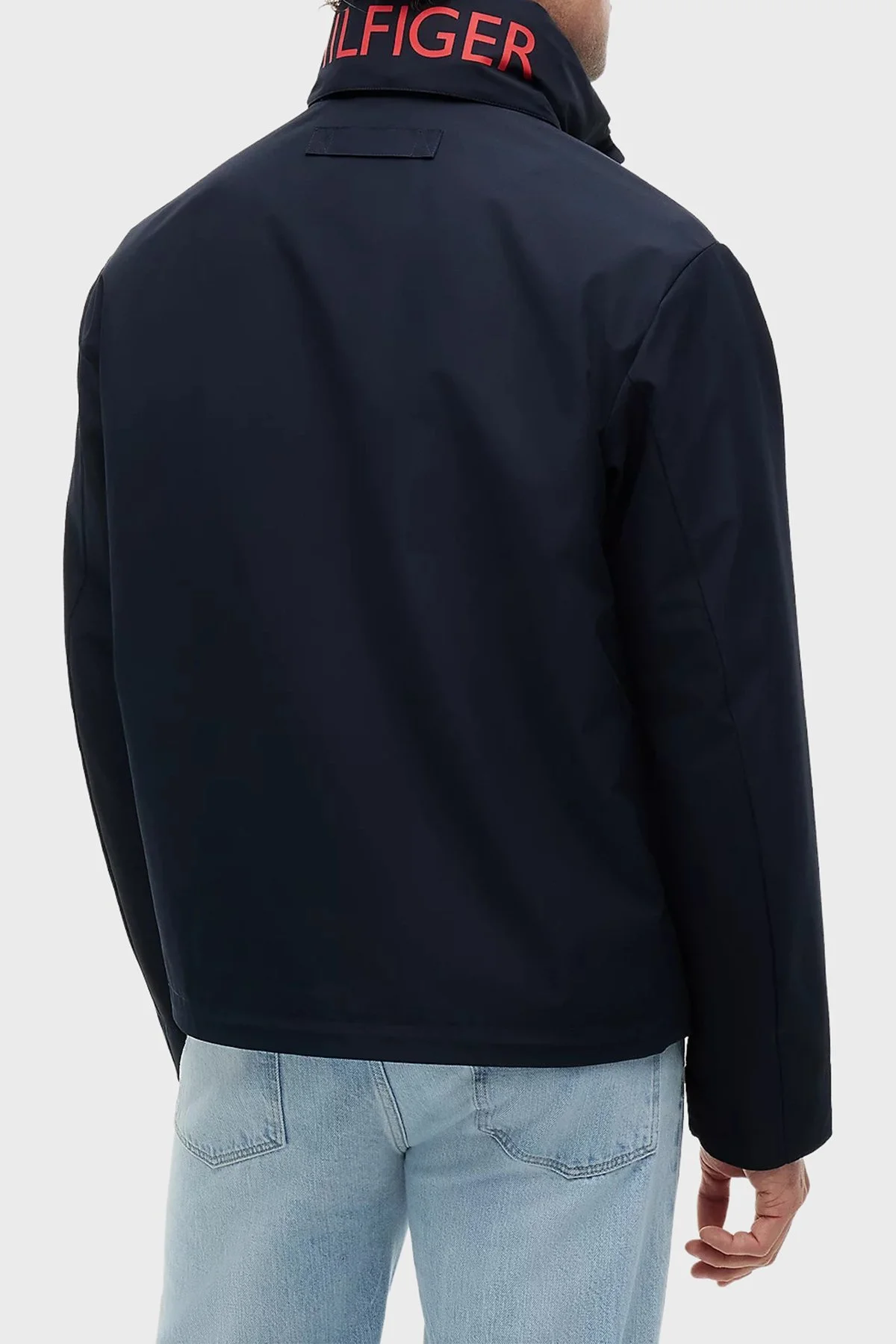 Tommy Hilfiger Logolu Regular Fit Çıkarılabilir Kapüşonlu Erkek Mont MW0MW44299 DW5 Lacivert - 3