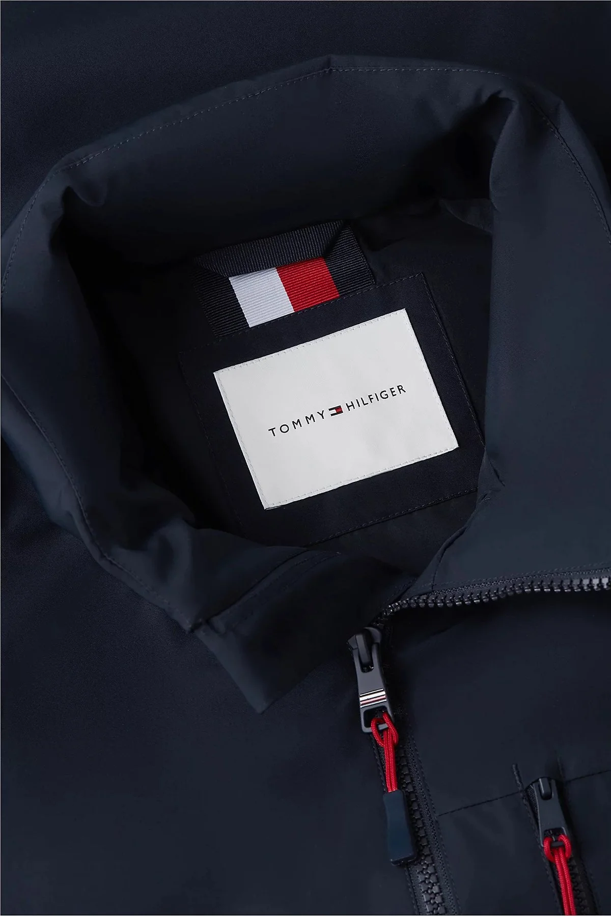 Tommy Hilfiger Logolu Regular Fit Çıkarılabilir Kapüşonlu Erkek Mont MW0MW44299 DW5 Lacivert - 7