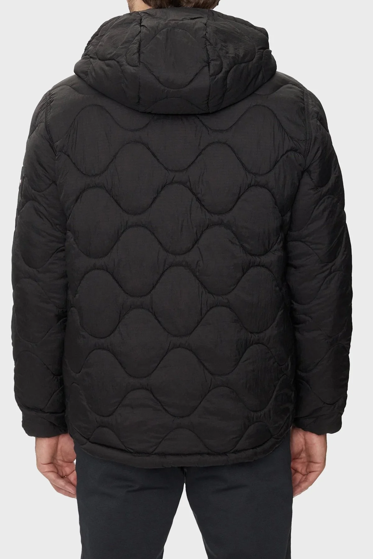 Tommy Hilfiger Logolu Regular Fit Kapitoneli Kapüşonlu Şişme Erkek Mont MW0MW36585 BDS SİYAH - 9