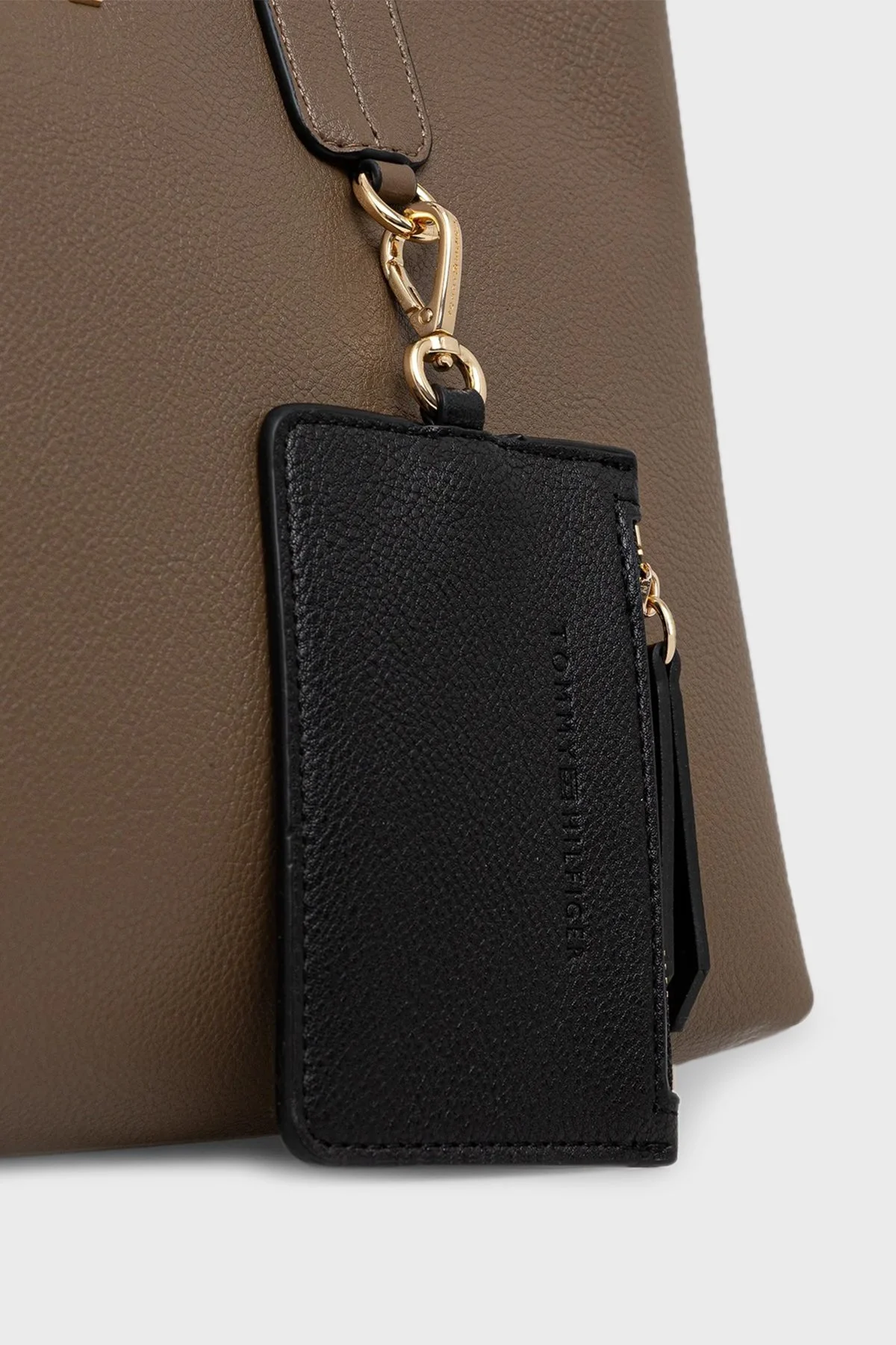 Tommy Hilfiger Logolu Sabit Askılı Bayan Çanta AW0AW18233 R07 VİZON - 4