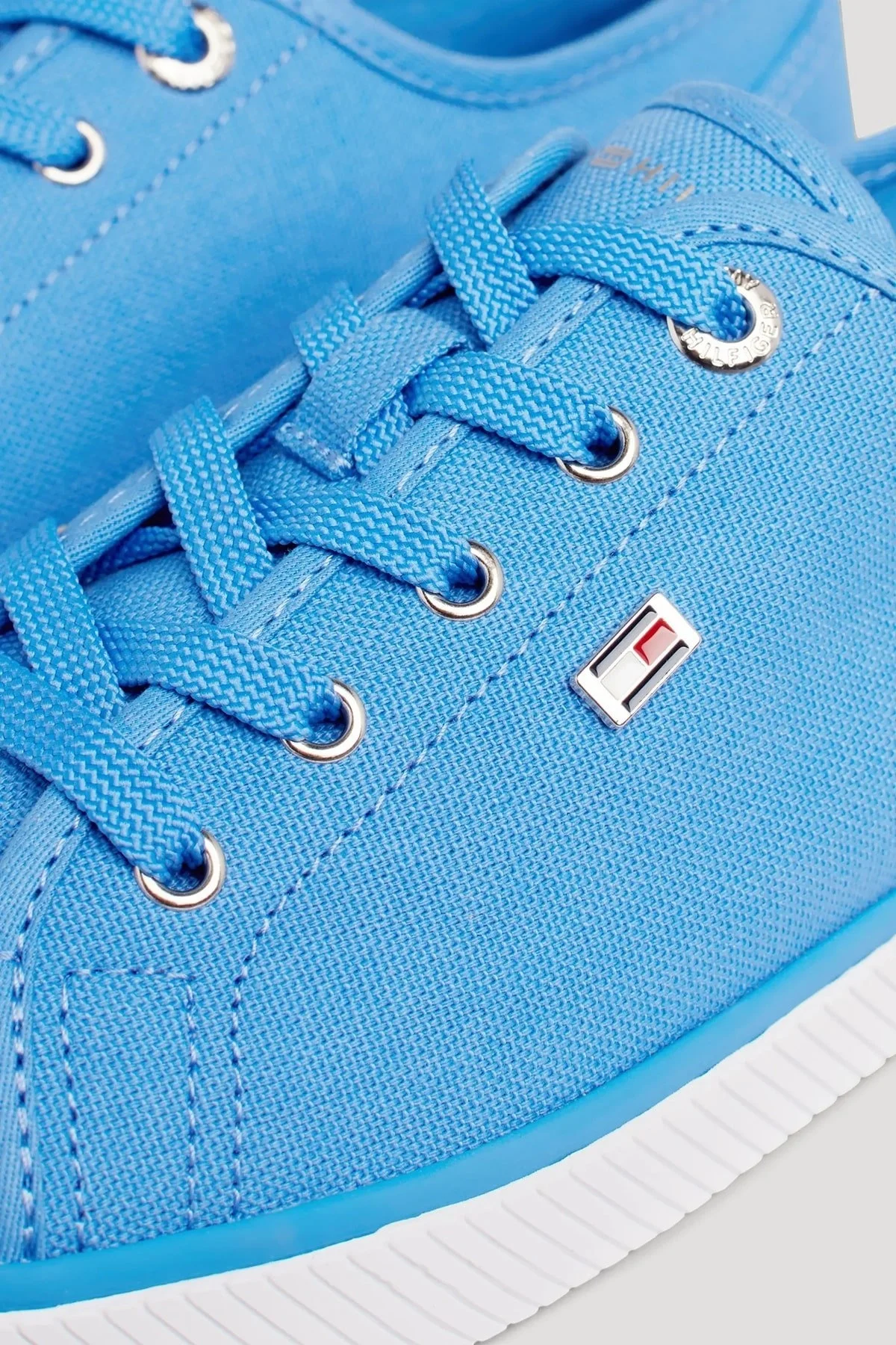 Tommy Hilfiger Logolu Sneaker Bayan Ayakkabı FW0FW08063 C30 MAVİ - 3