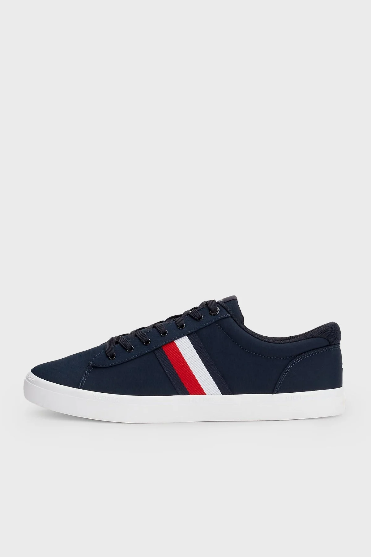 Tommy Hilfiger Logolu Sneaker Erkek Ayakkabı FM0FM05072 DW5 LACİVERT - 2