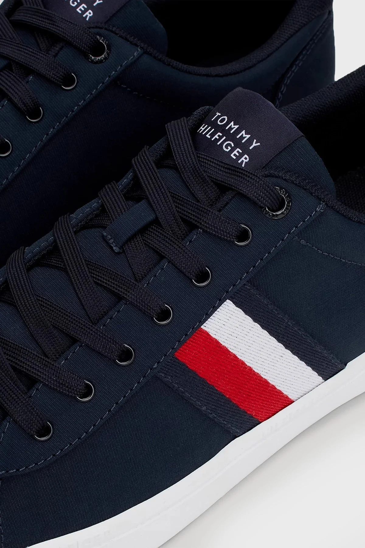 Tommy Hilfiger Logolu Sneaker Erkek Ayakkabı FM0FM05072 DW5 LACİVERT - 5