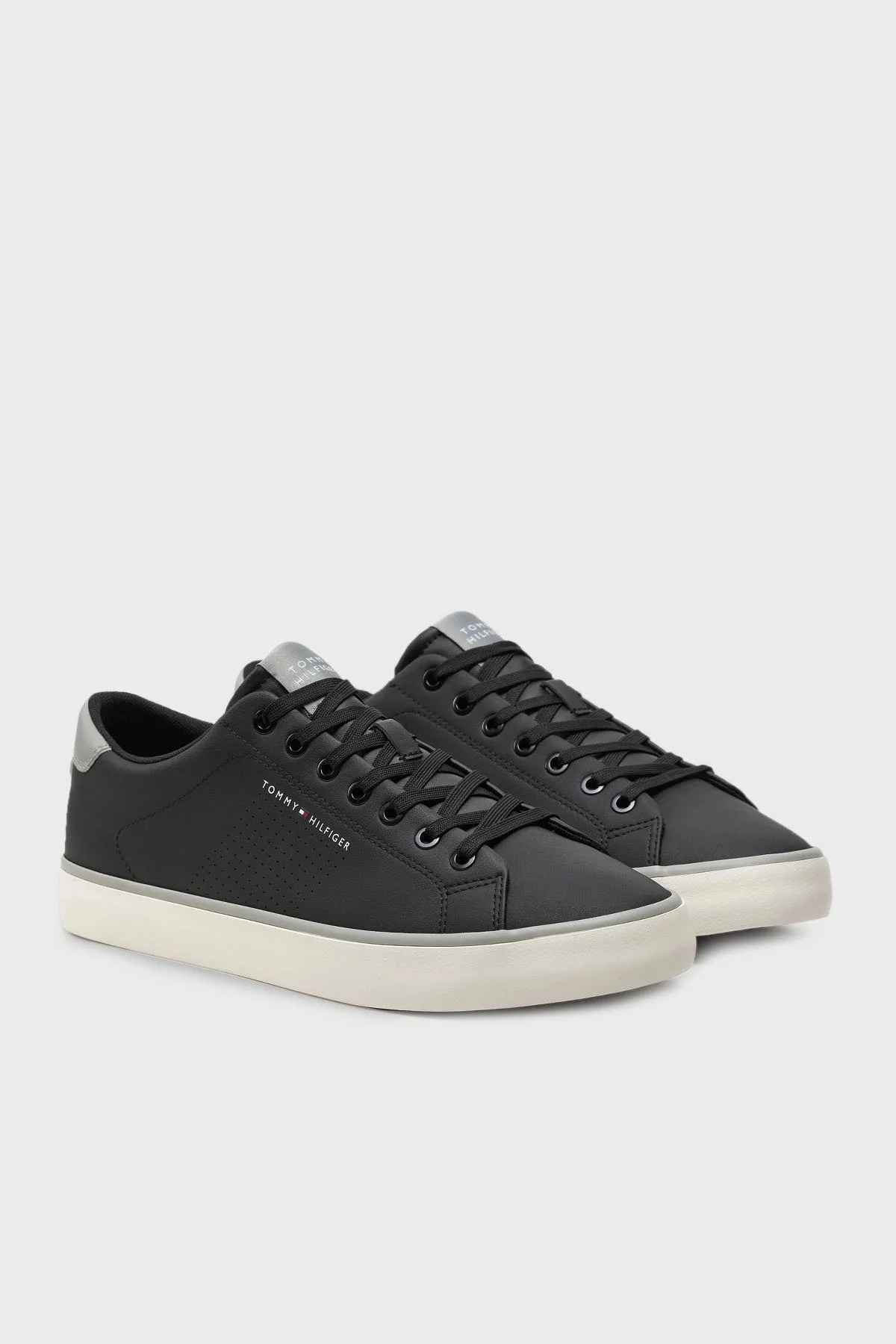 Tommy Hilfiger Logolu Sneaker Erkek Ayakkabı FM0FM05110 BDS SİYAH - 2