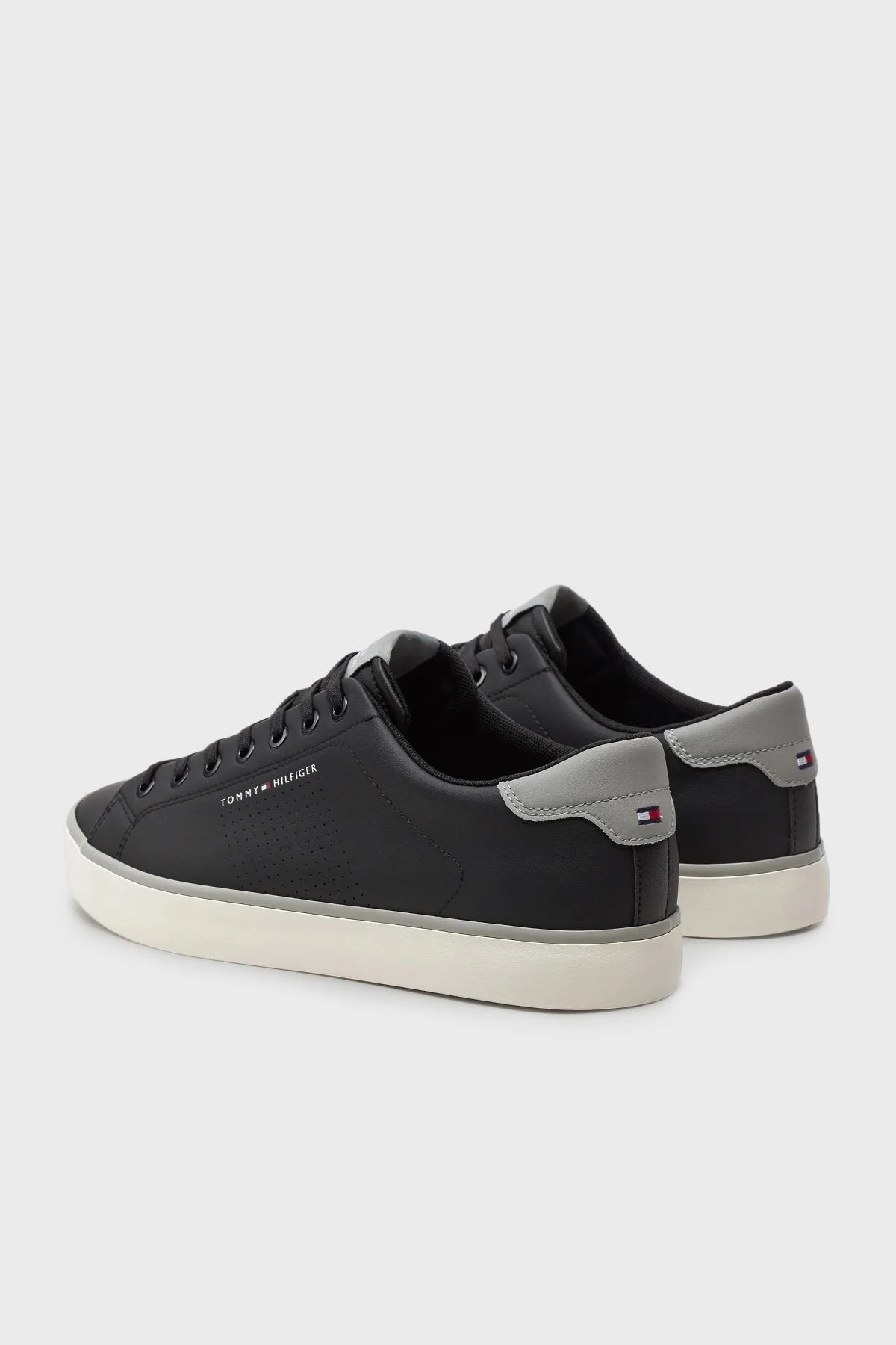 Tommy Hilfiger Logolu Sneaker Erkek Ayakkabı FM0FM05110 BDS SİYAH - 3