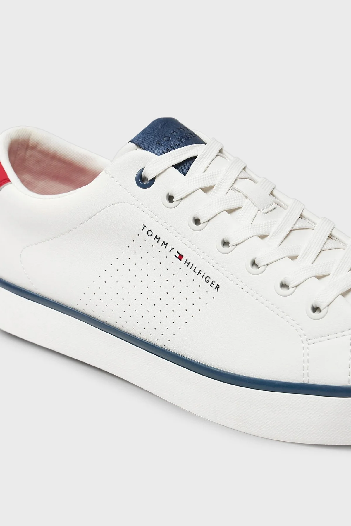 Tommy Hilfiger Logolu Sneaker Erkek Ayakkabı FM0FM05110 YBH BEYAZ - 6