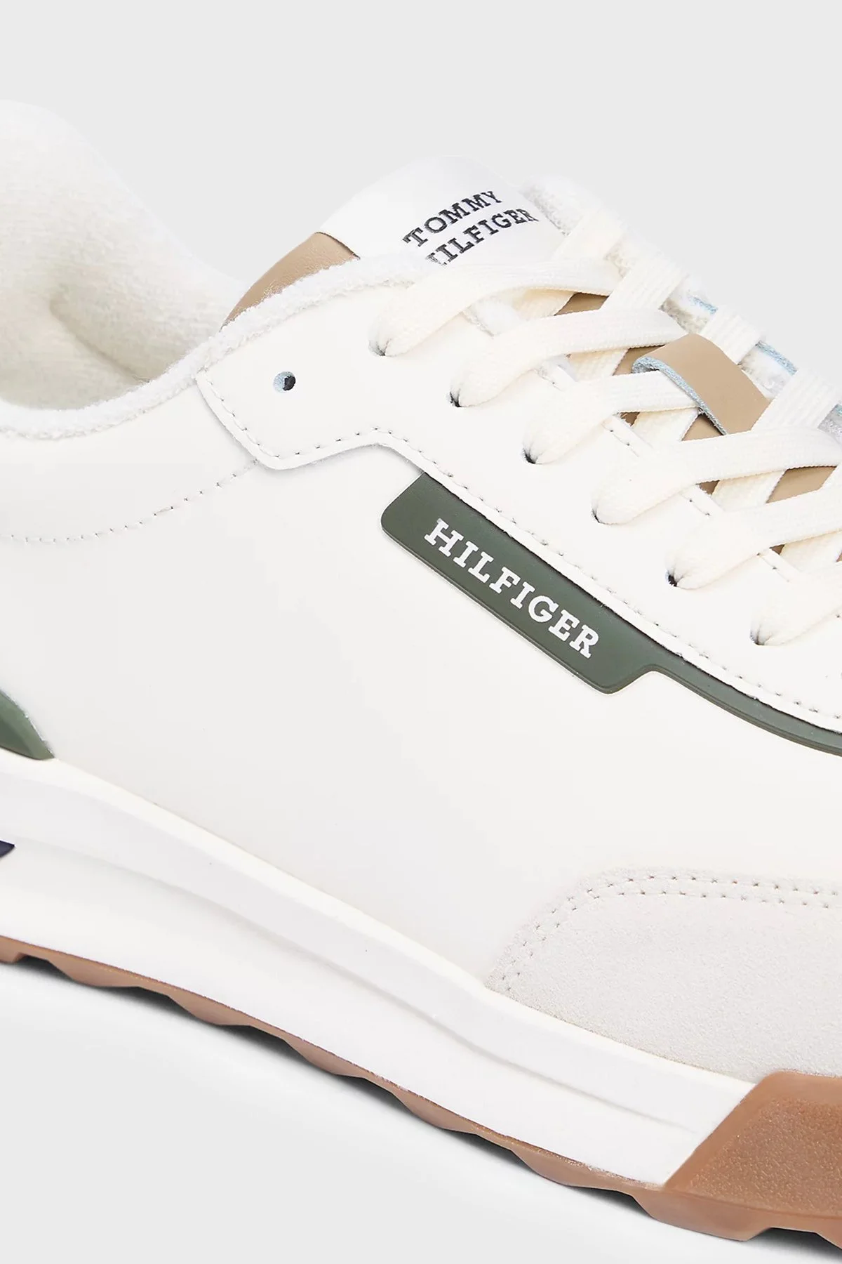 Tommy Hilfiger Logolu Sneaker Erkek Ayakkabı FM0FM05721 Z00 AÇIK BEJ - 5