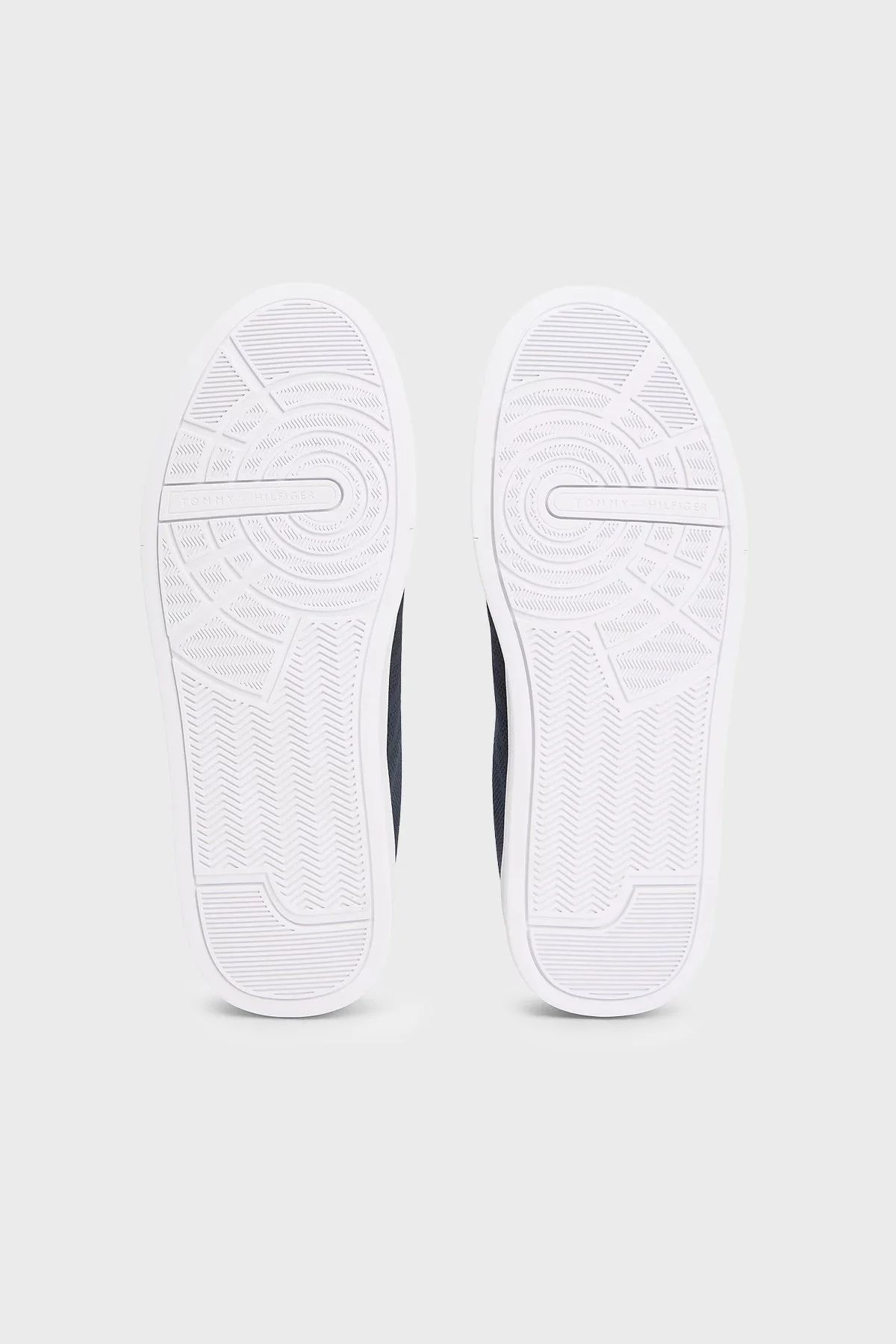 Tommy Hilfiger Logolu Sneaker Erkek Ayakkabı FM0FM05823 DW5 LACİVERT - 4