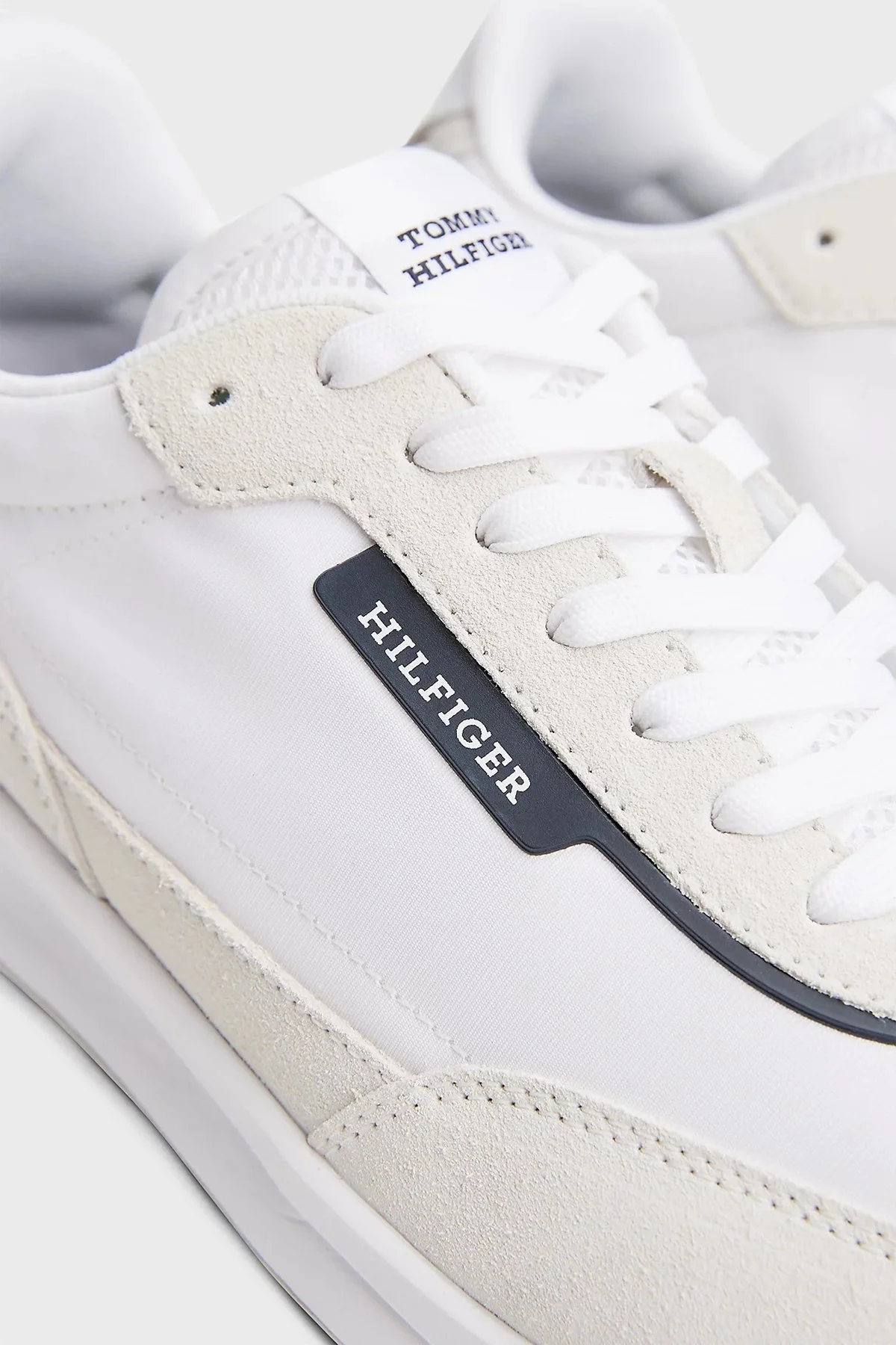 Tommy Hilfiger Logolu Süet Detaylı Sneaker Erkek Ayakkabı FM0FM05425 YBS BEYAZ - 13