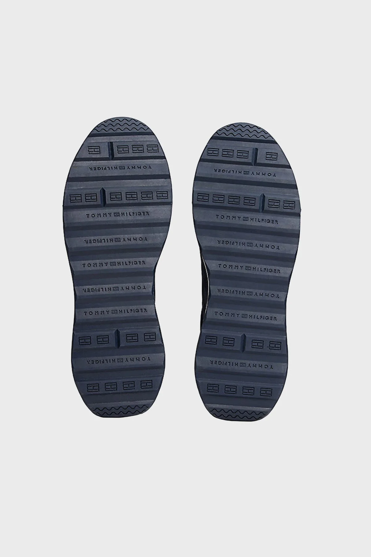 Tommy Hilfiger Logolu Süet Sneaker Erkek Ayakkabı FM0FM05640 DW5 LACİVERT - 7