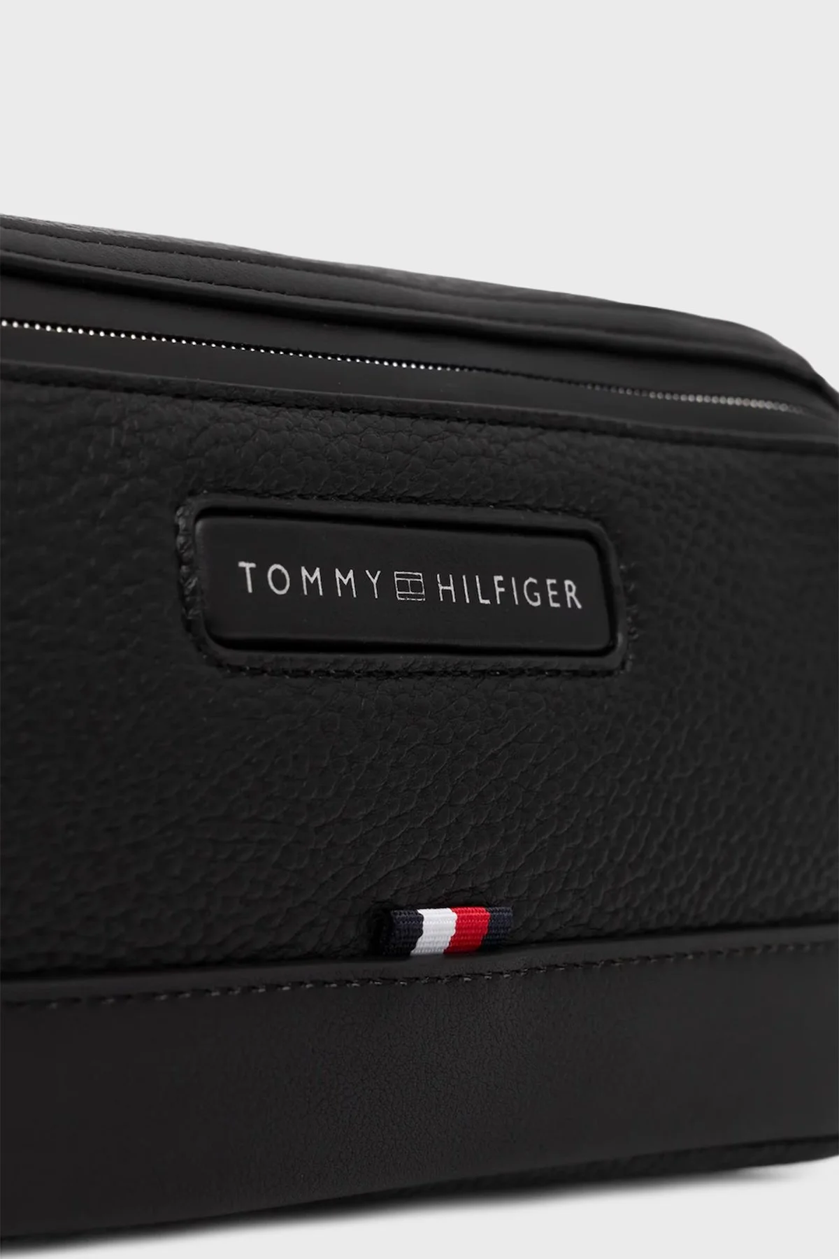 Tommy Hilfiger Logolu Tek Saplı Aksesuar Erkek Çanta AM0AM13948 BDS SİYAH - 3