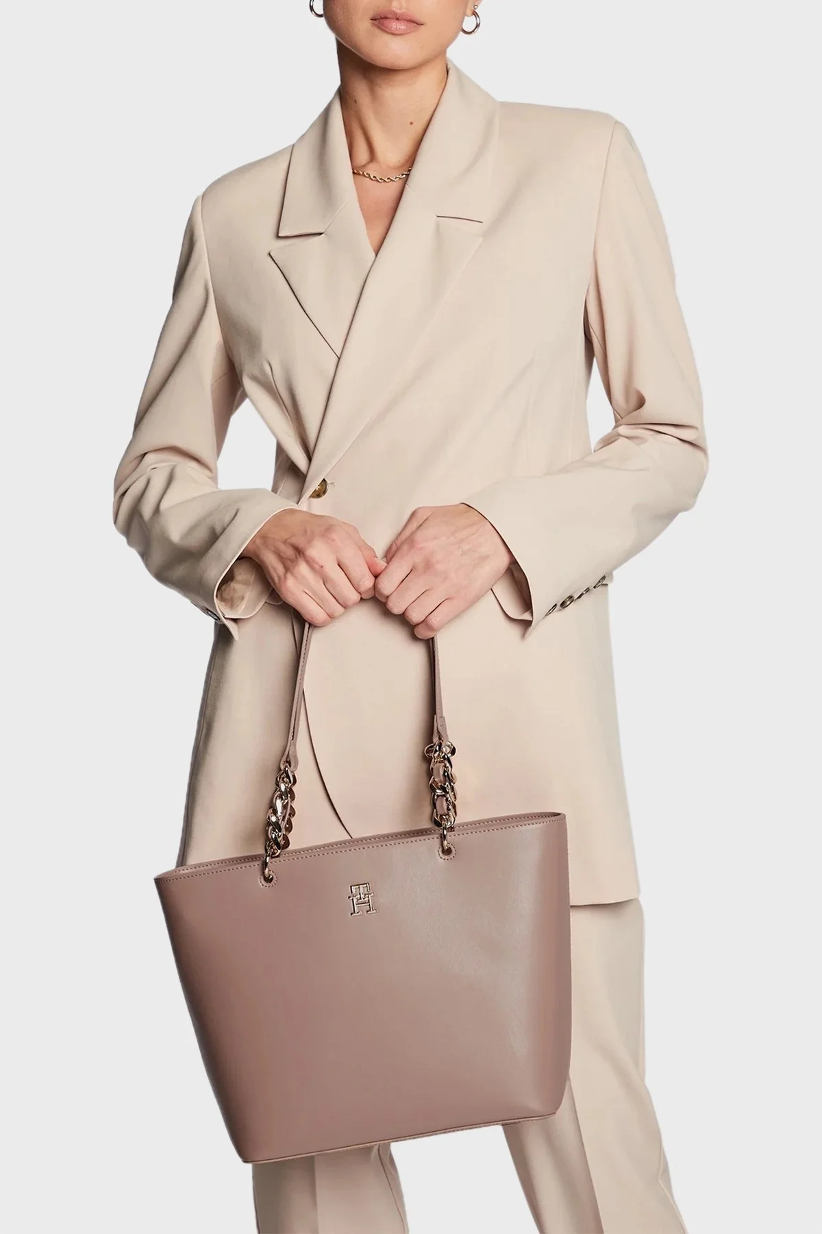 Tommy Hilfiger Logolu Zincir Askılı Bayan Çanta AW0AW14179 GUP VİZON - 2
