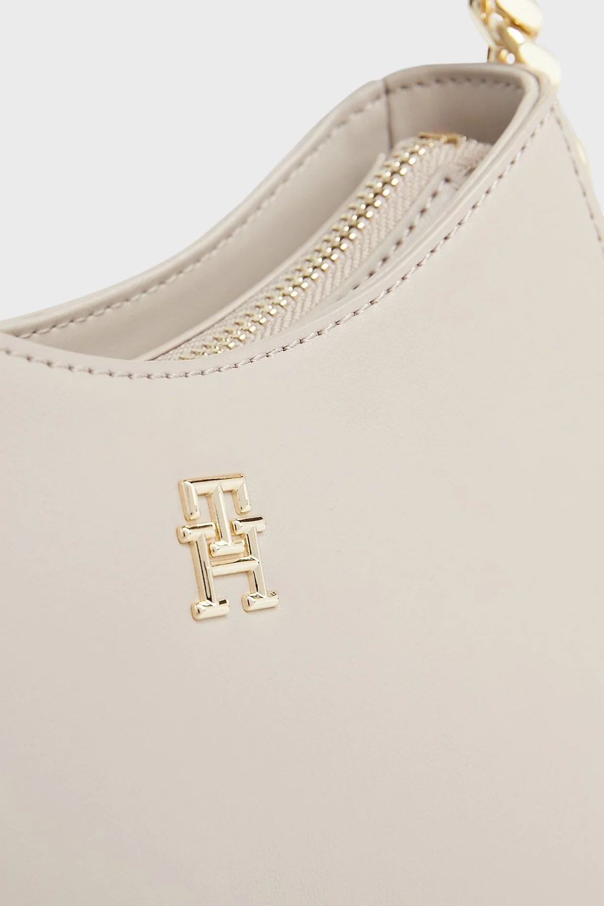 Tommy Hilfiger Logolu Zincir Askılı Bayan Çanta AW0AW16079 PKB GRİ - 4