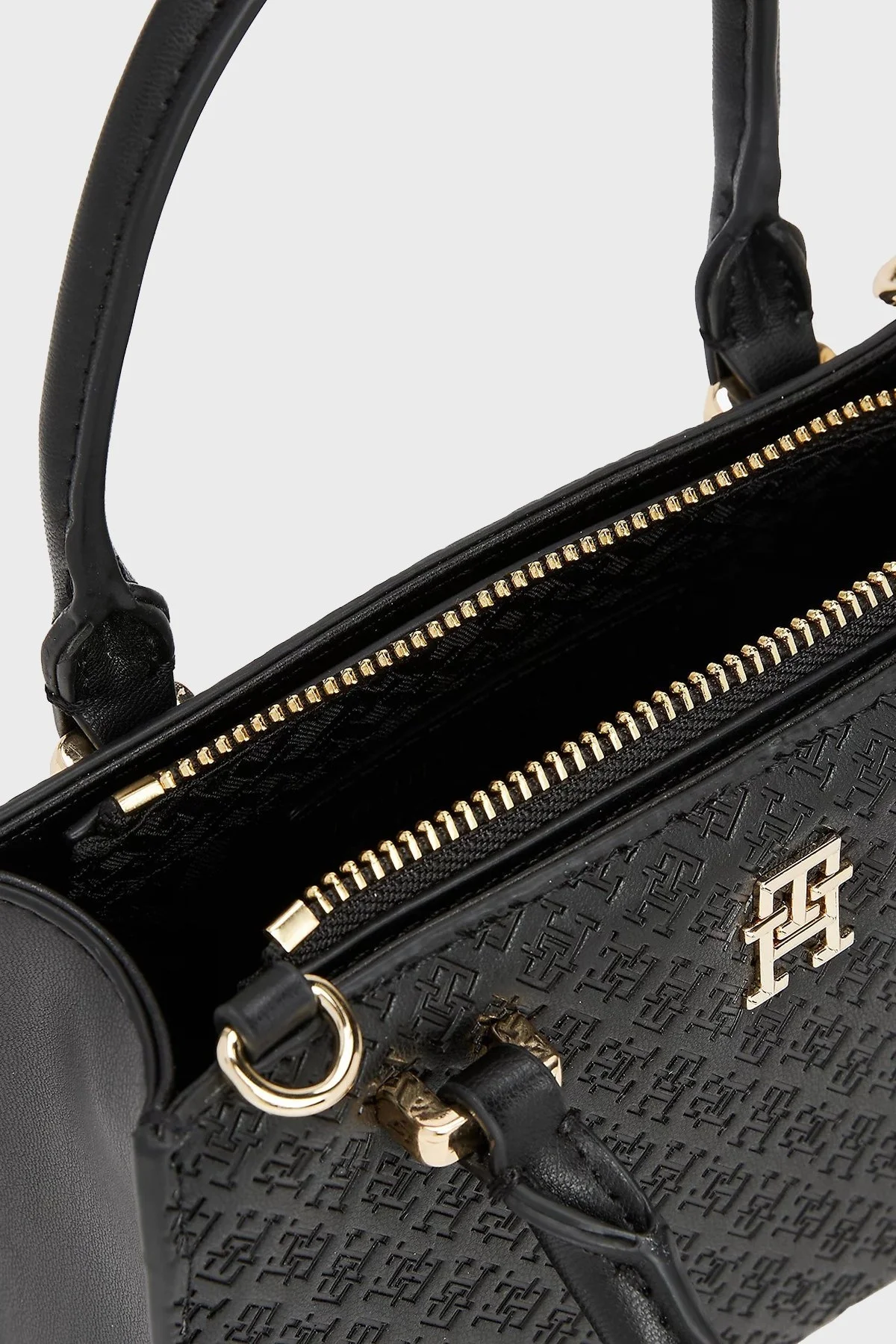 Tommy Hilfiger Marka Monogramlı Çapraz Askılı Bayan Çanta AW0AW16932 BDS SİYAH - 5