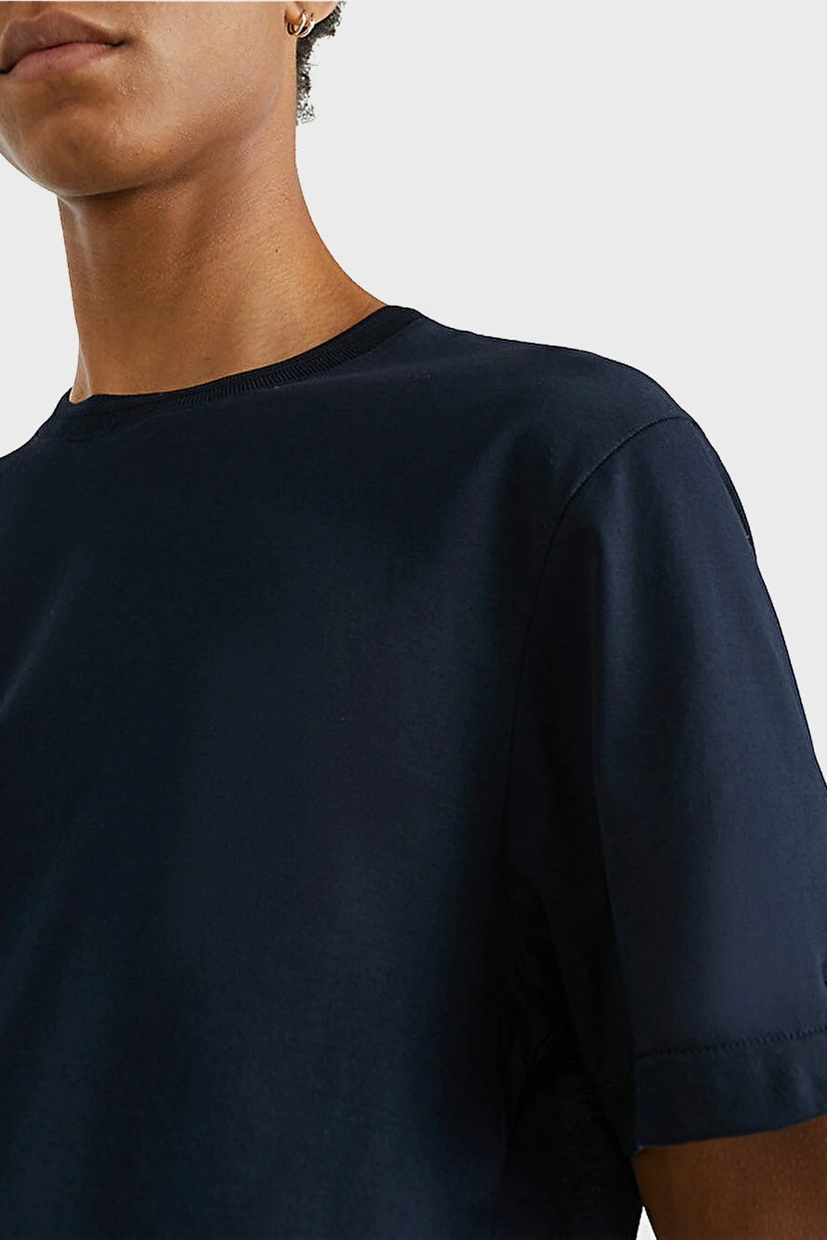 Tommy Hilfiger Merserize Pamuklu Bisiklet Yaka Regular Fit Erkek T Shirt MW0MW30044 DW5 LACİVERT - 3