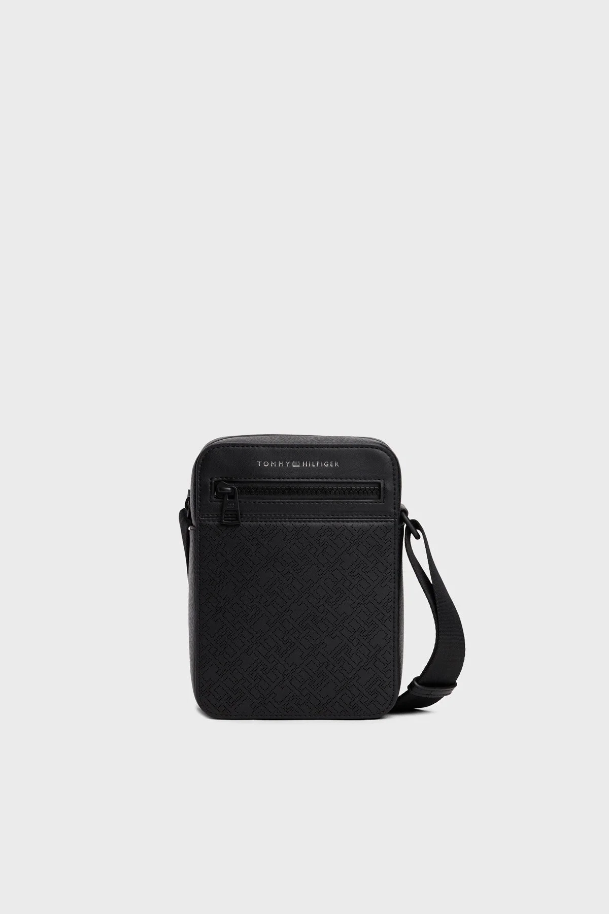 Tommy Hilfiger Monogram Logo Baskılı Ayarlanabilir Askılı Erkek Çanta AM0AM13836 BDS SİYAH - 1
