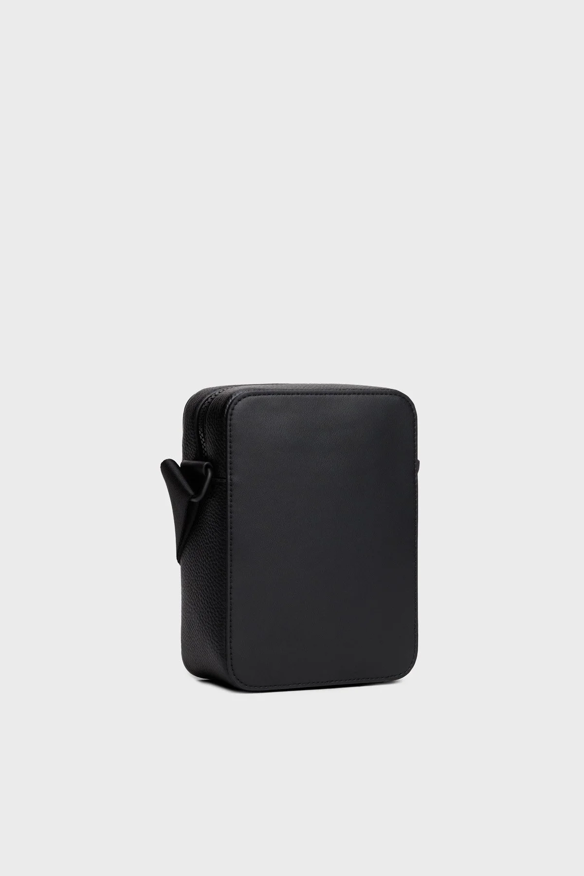 Tommy Hilfiger Monogram Logo Baskılı Ayarlanabilir Askılı Erkek Çanta AM0AM13836 BDS SİYAH - 3