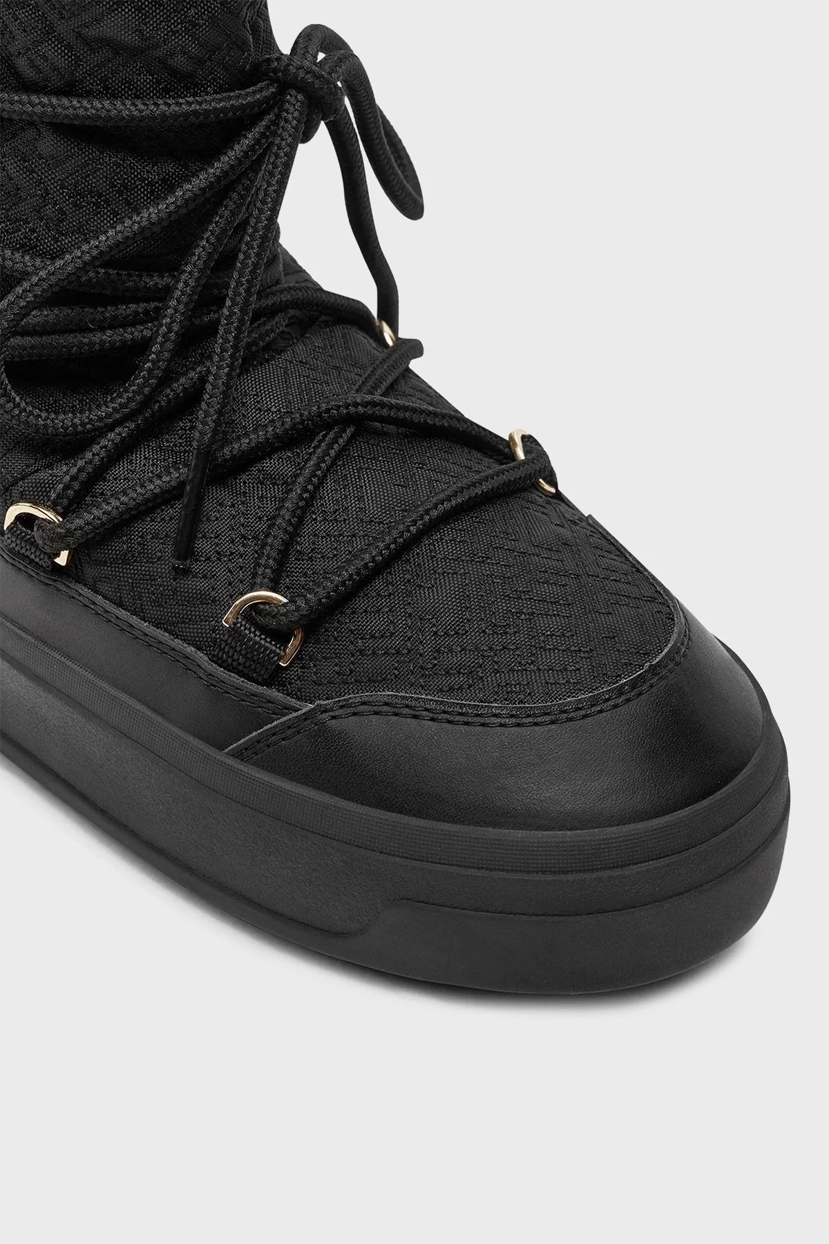 Tommy Hilfiger Monogramlı Bayan Kar Botu FW0FW08430 BDS SİYAH - 4