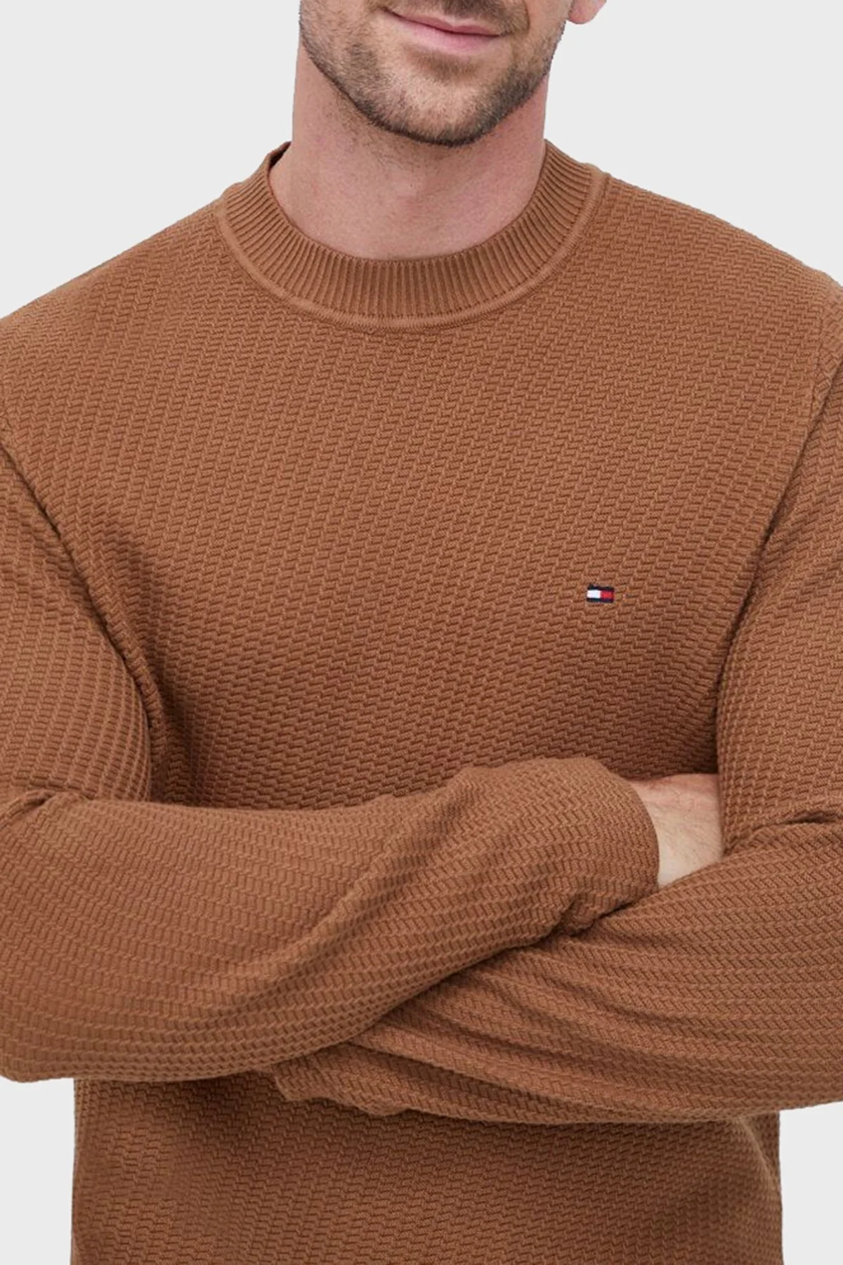 Tommy Hilfiger Organik Pamuklu Regular Fit Bisiklet Yaka Erkek Kazak MW0MW33131 GWJ KAHVE - 4