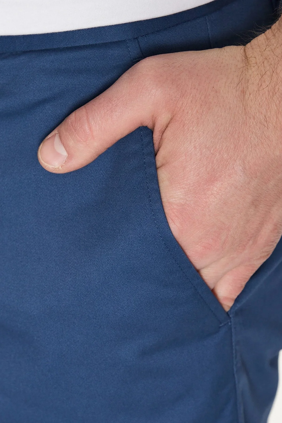 Tommy Hilfiger Organik Pamuklu Regular Fit Cepli Erkek Short MW0MW23563 DBZ İNDİGO - 4