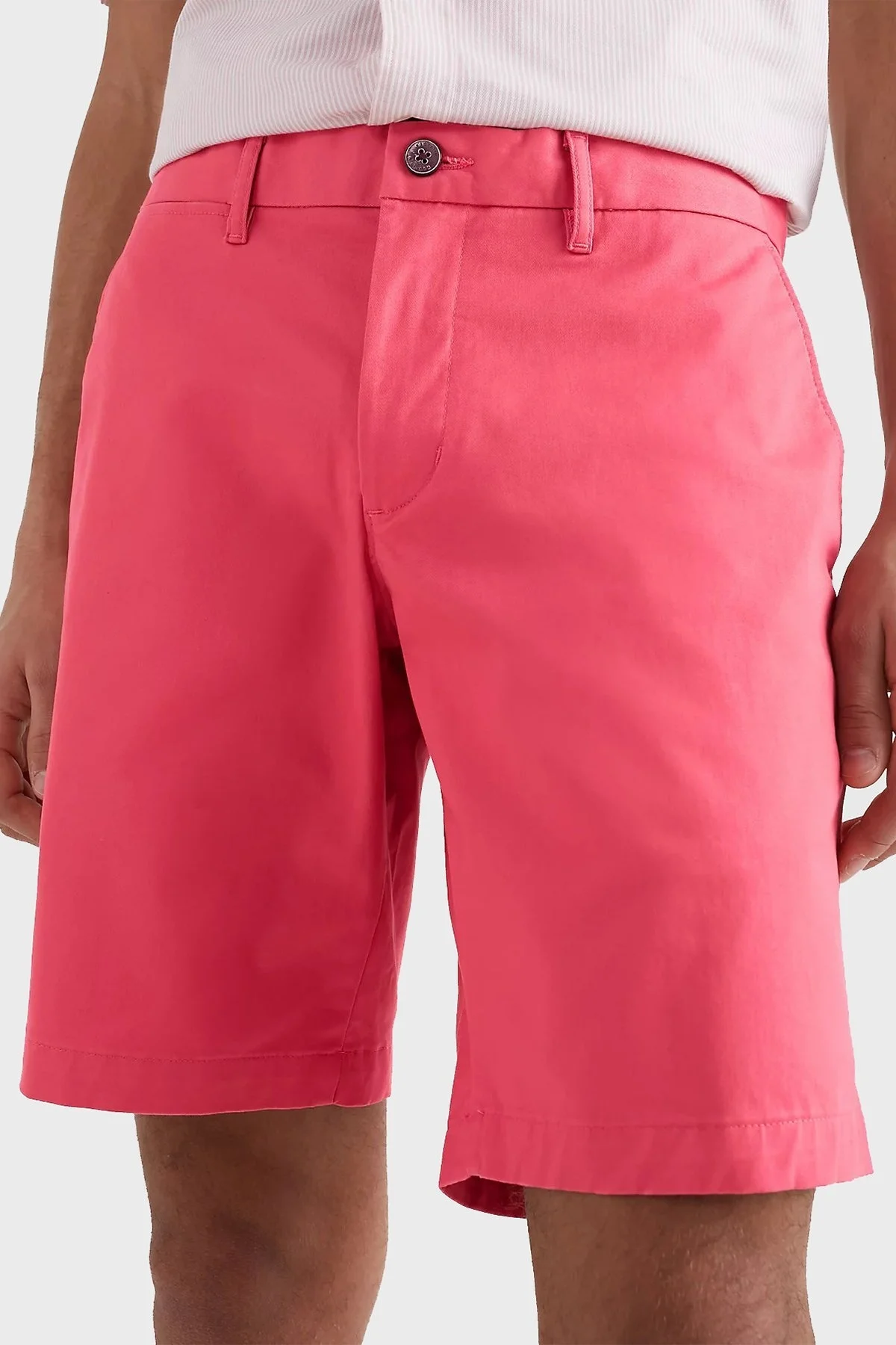 Tommy Hilfiger Organik Pamuklu Regular Fit Cepli Erkek Short MW0MW23563 XIX KIRMIZI - 1